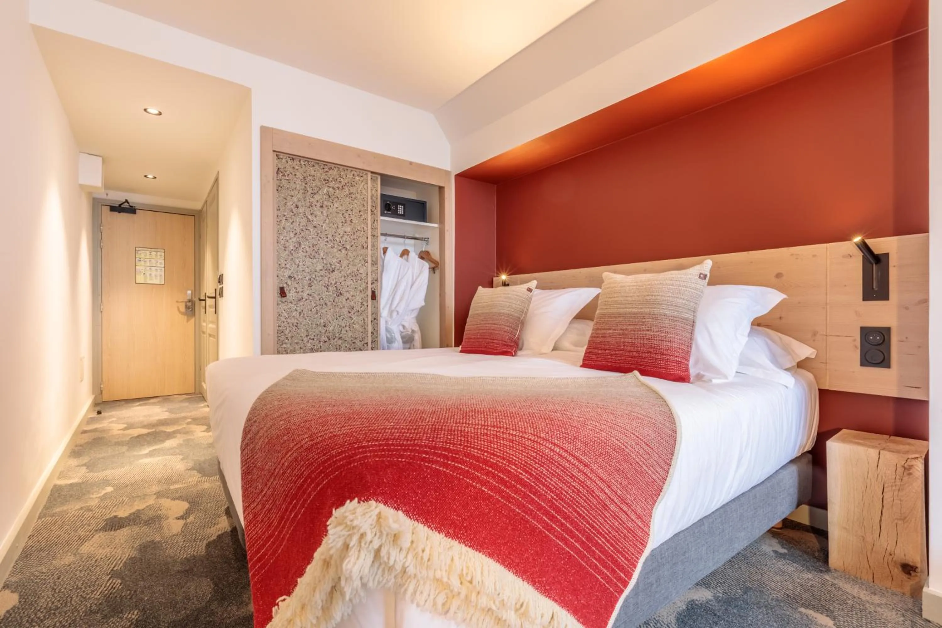 Bed in La Cachette, Friendly Hotel & Spa