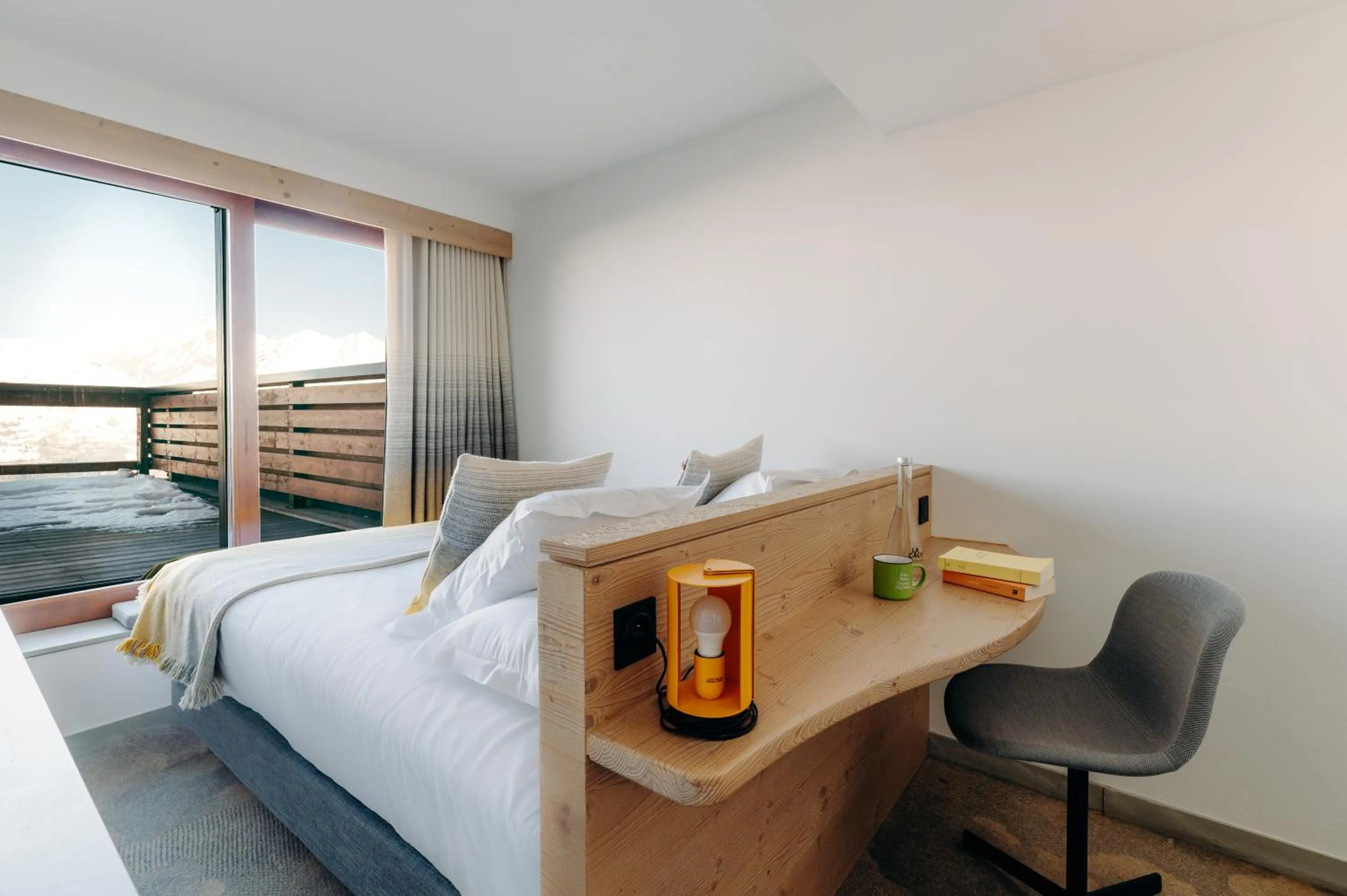 Bed in La Cachette, Friendly Hotel & Spa