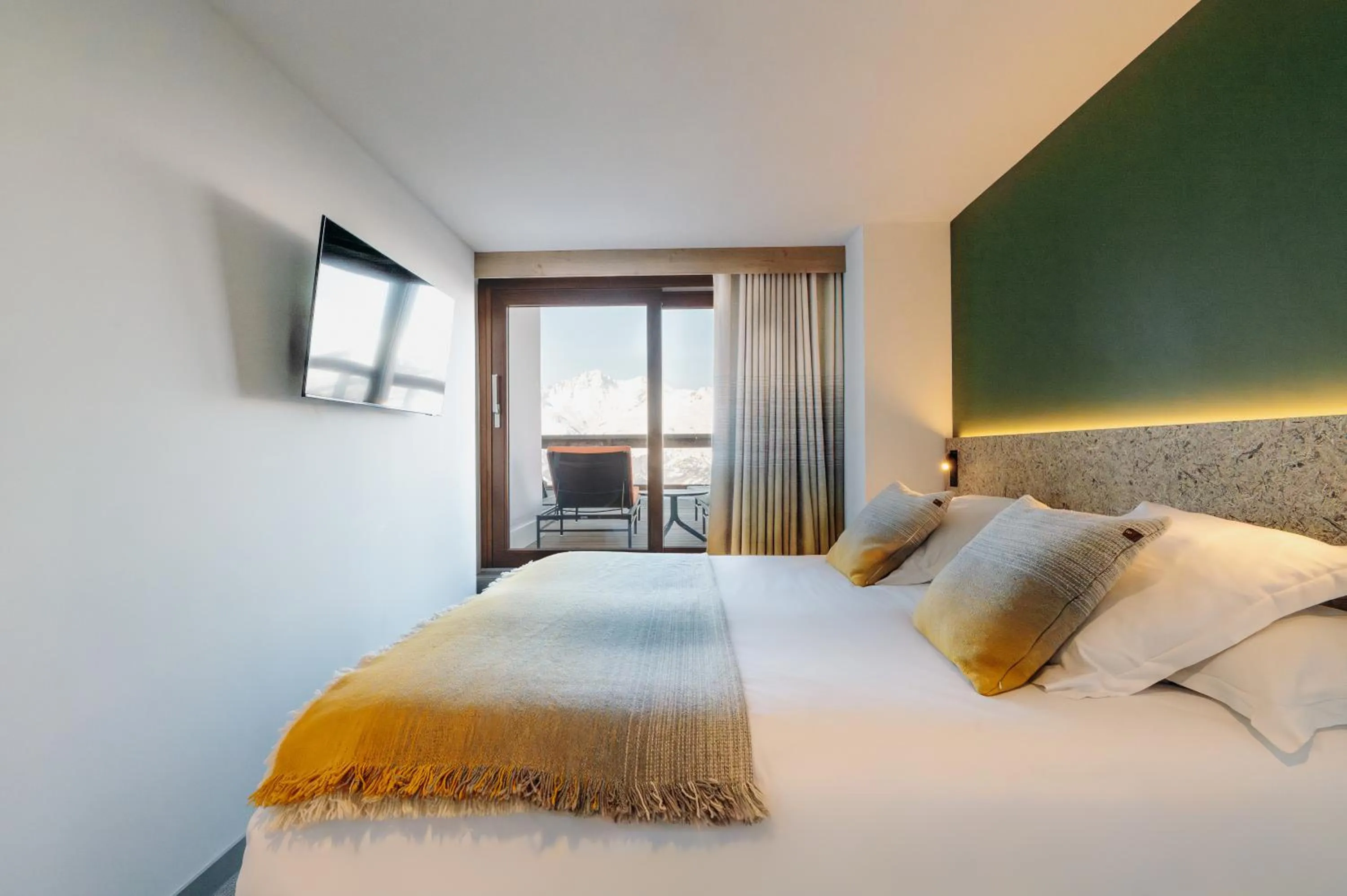 Bed in La Cachette, Friendly Hotel & Spa