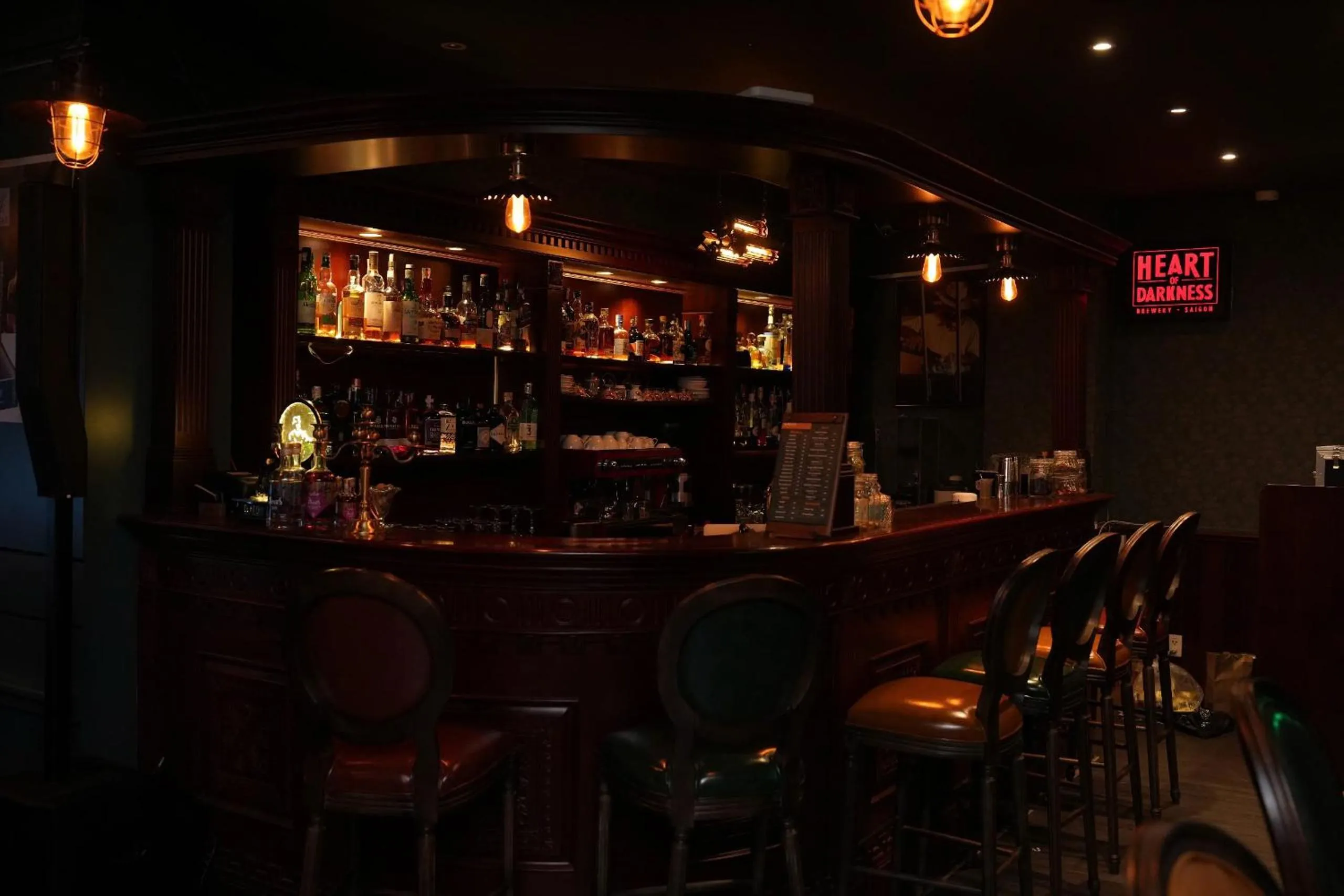 Lounge or bar in La Bonita Hotel and Apartments