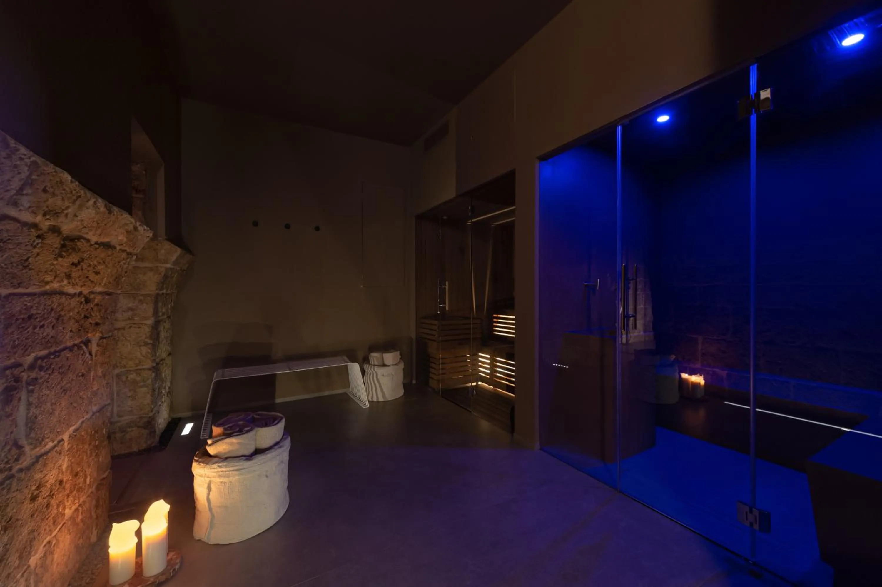 Spa and wellness centre/facilities in VIS urban suites & spa - Boutique Hotel