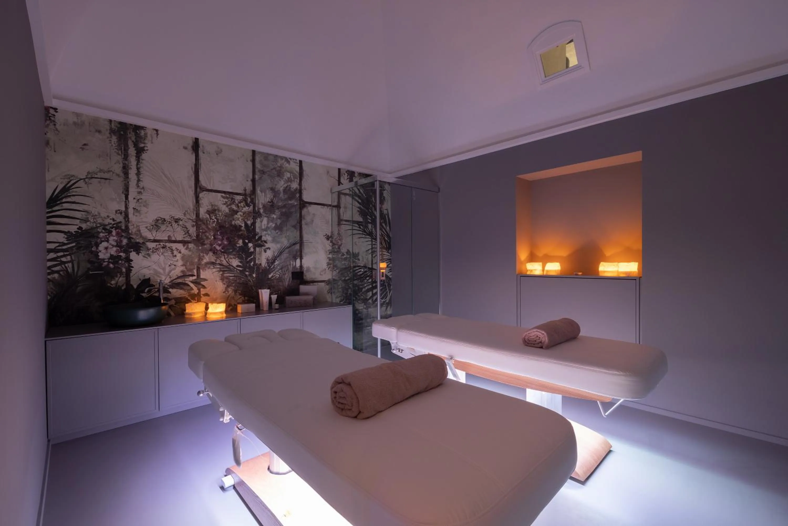 Spa and wellness centre/facilities in VIS urban suites & spa - Boutique Hotel