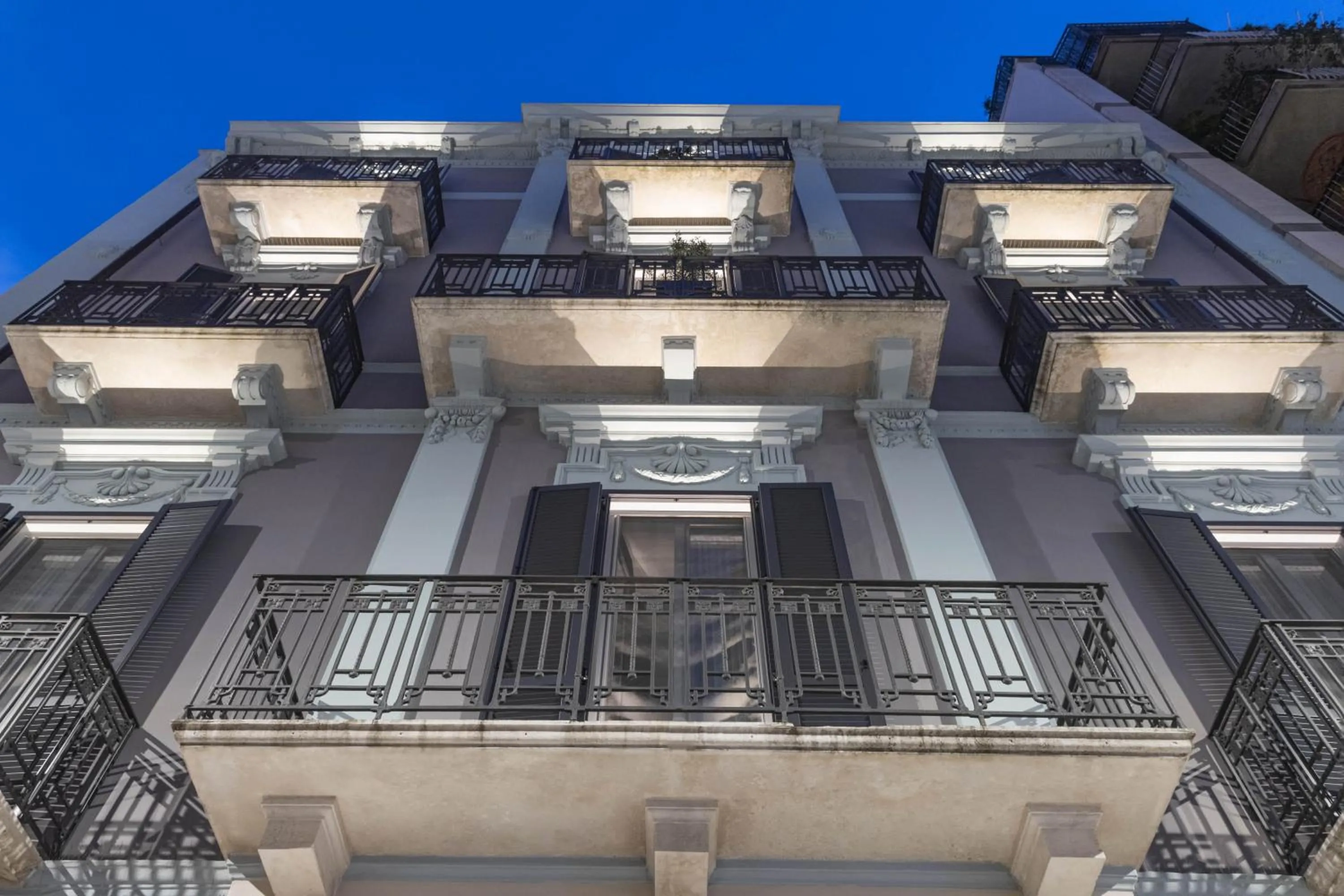 Property building in VIS Urban Suites&Spa