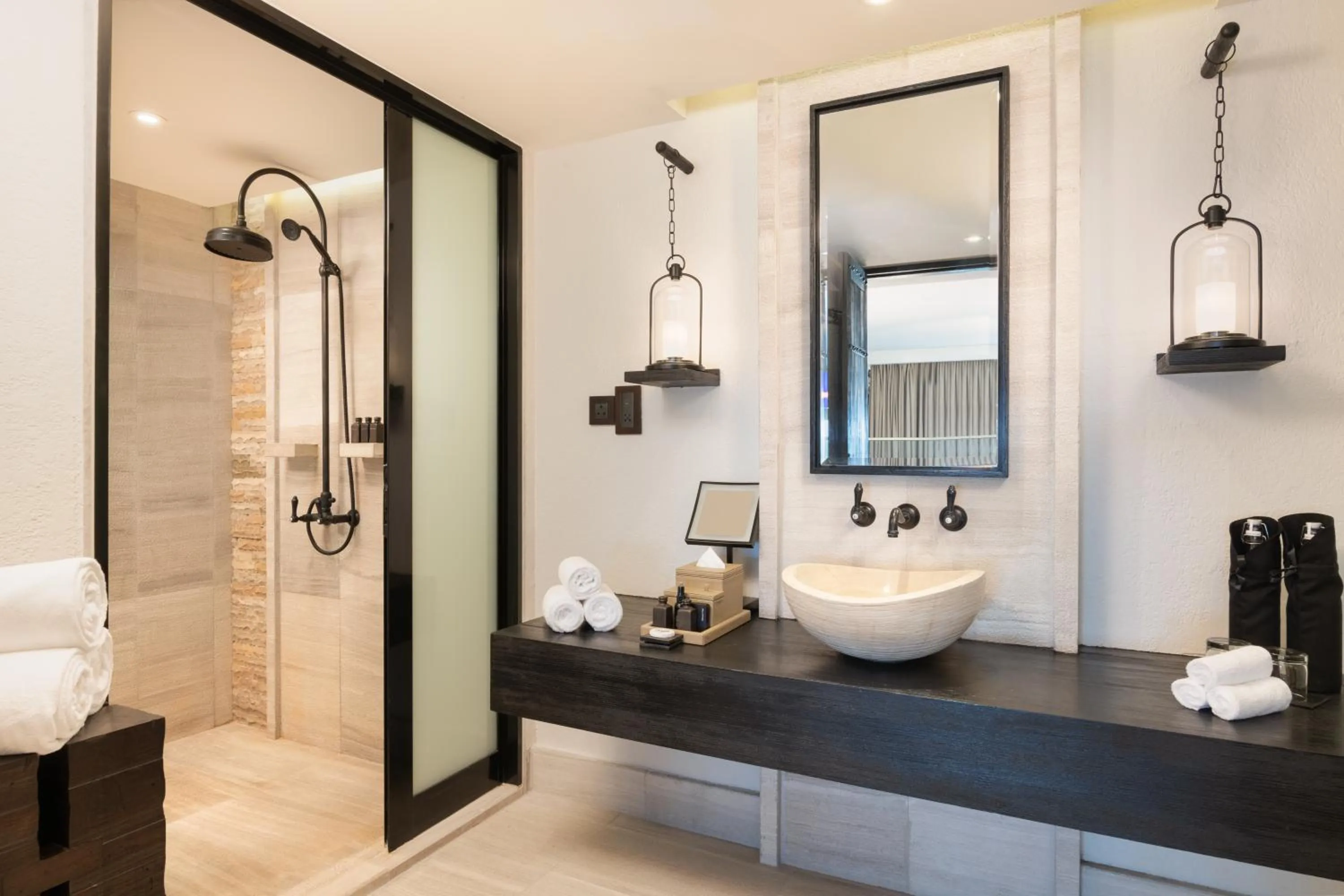 Shower in Alila Jabal Akhdar