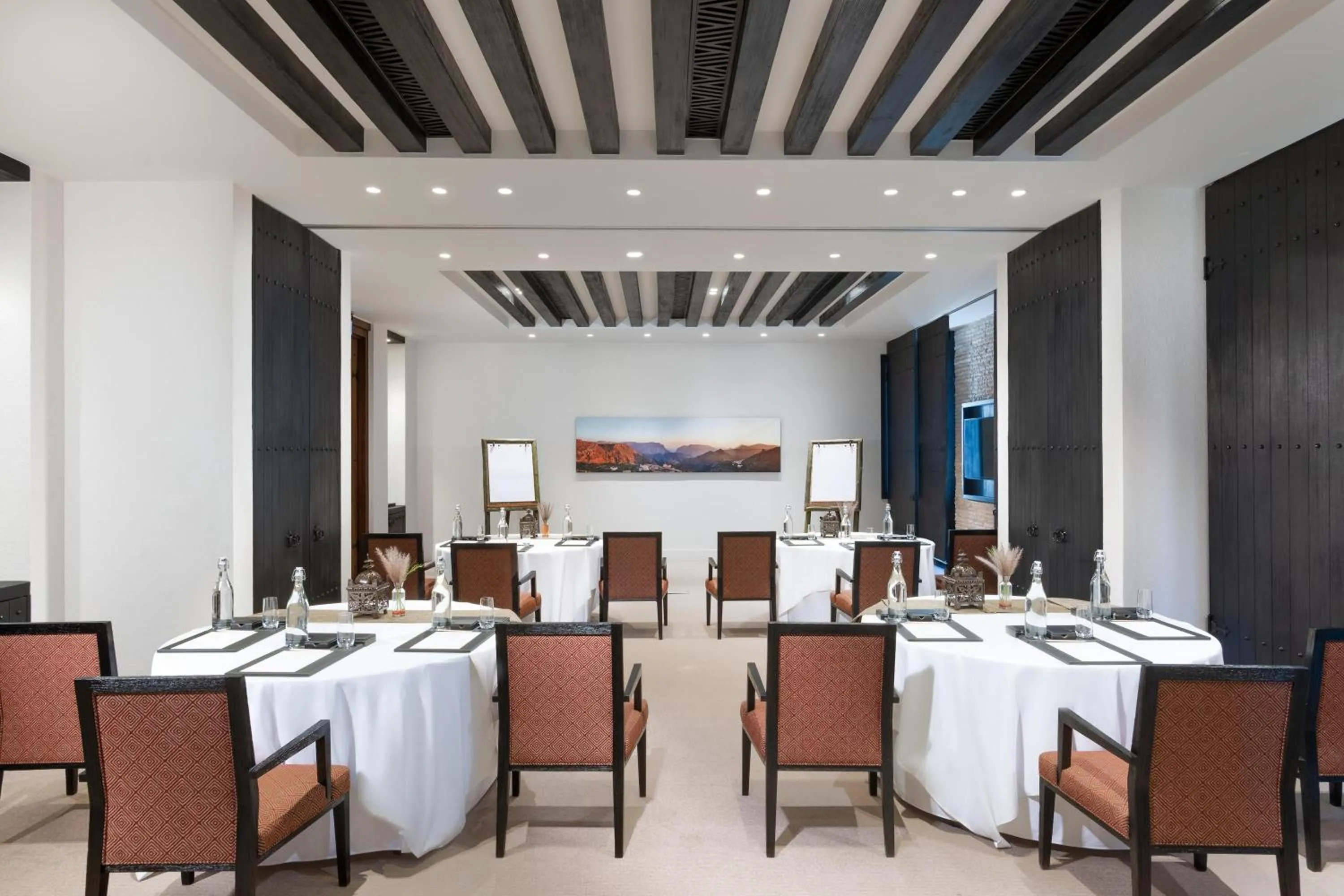 Meeting/conference room in Alila Jabal Akhdar