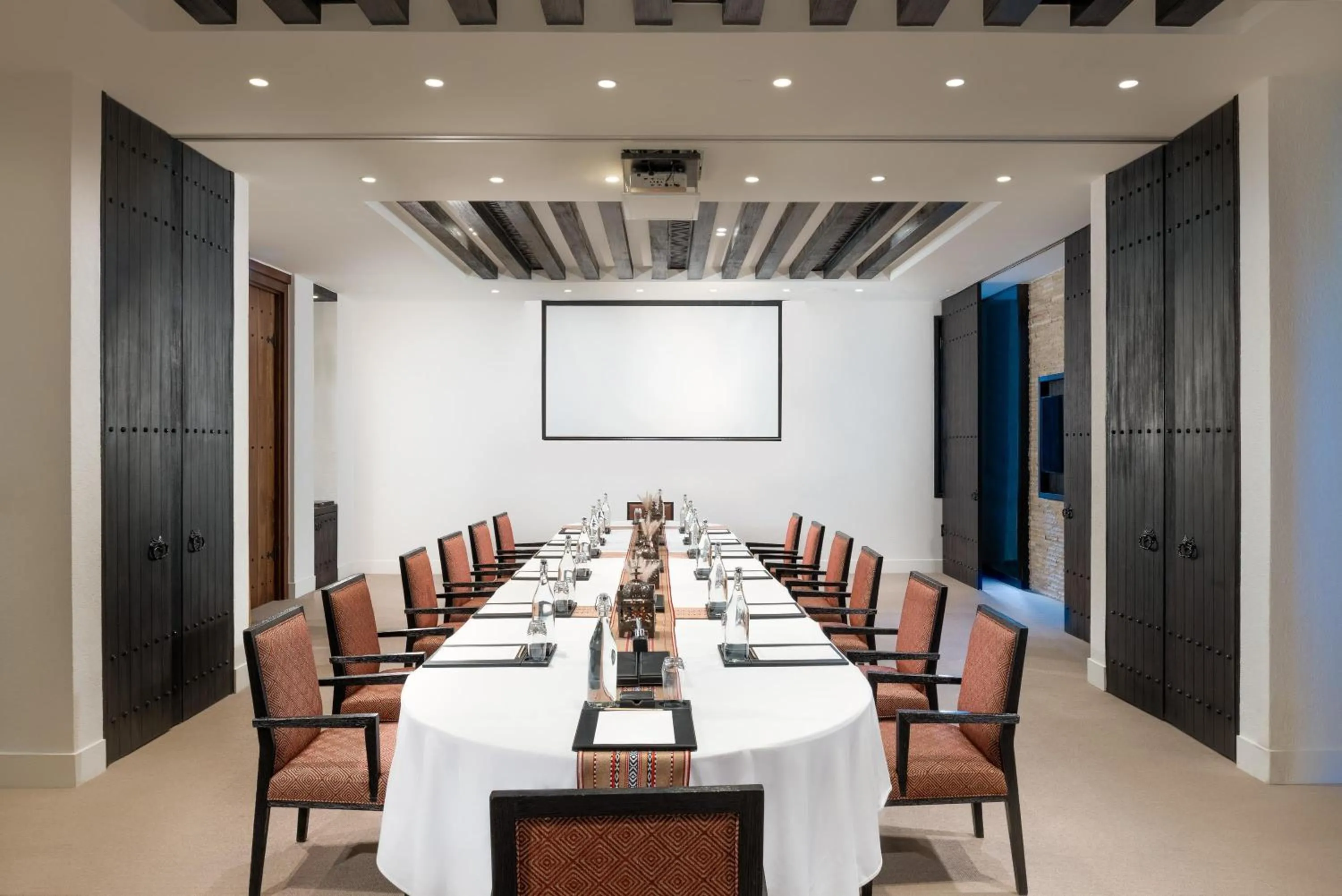 Meeting/conference room in Alila Jabal Akhdar