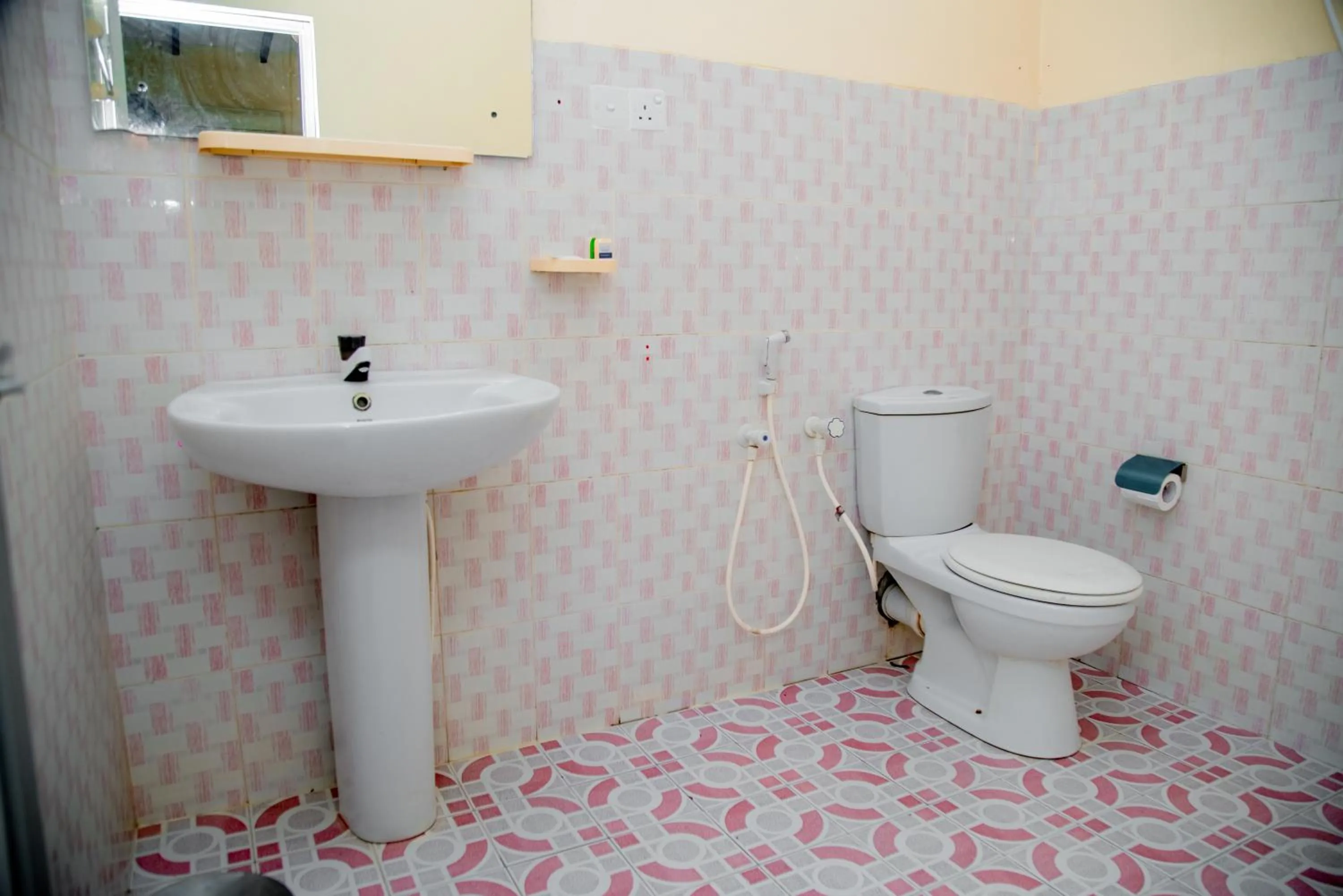 Toilet in Lavendish Country Resort