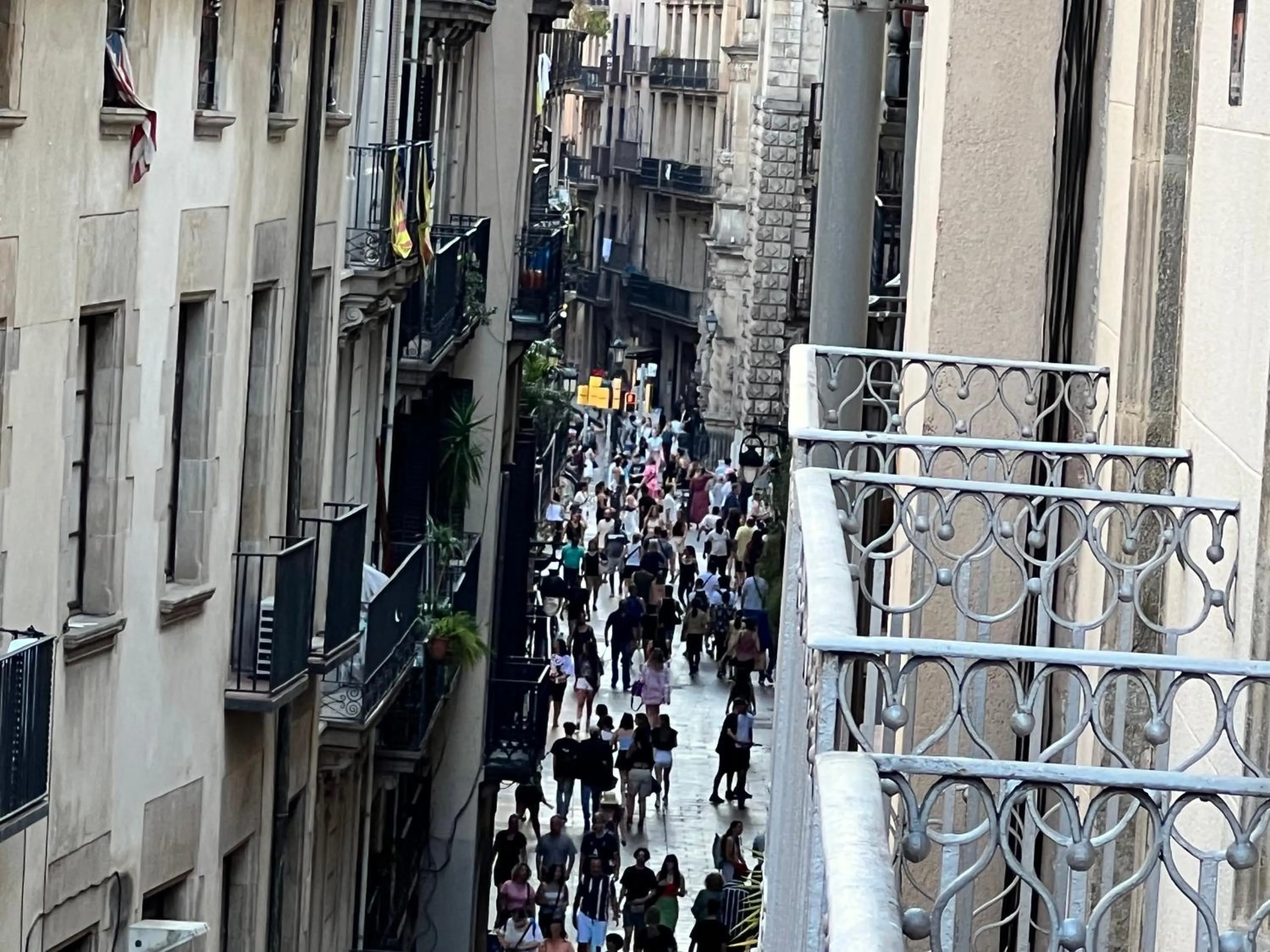 Street view in The MO GOTIC