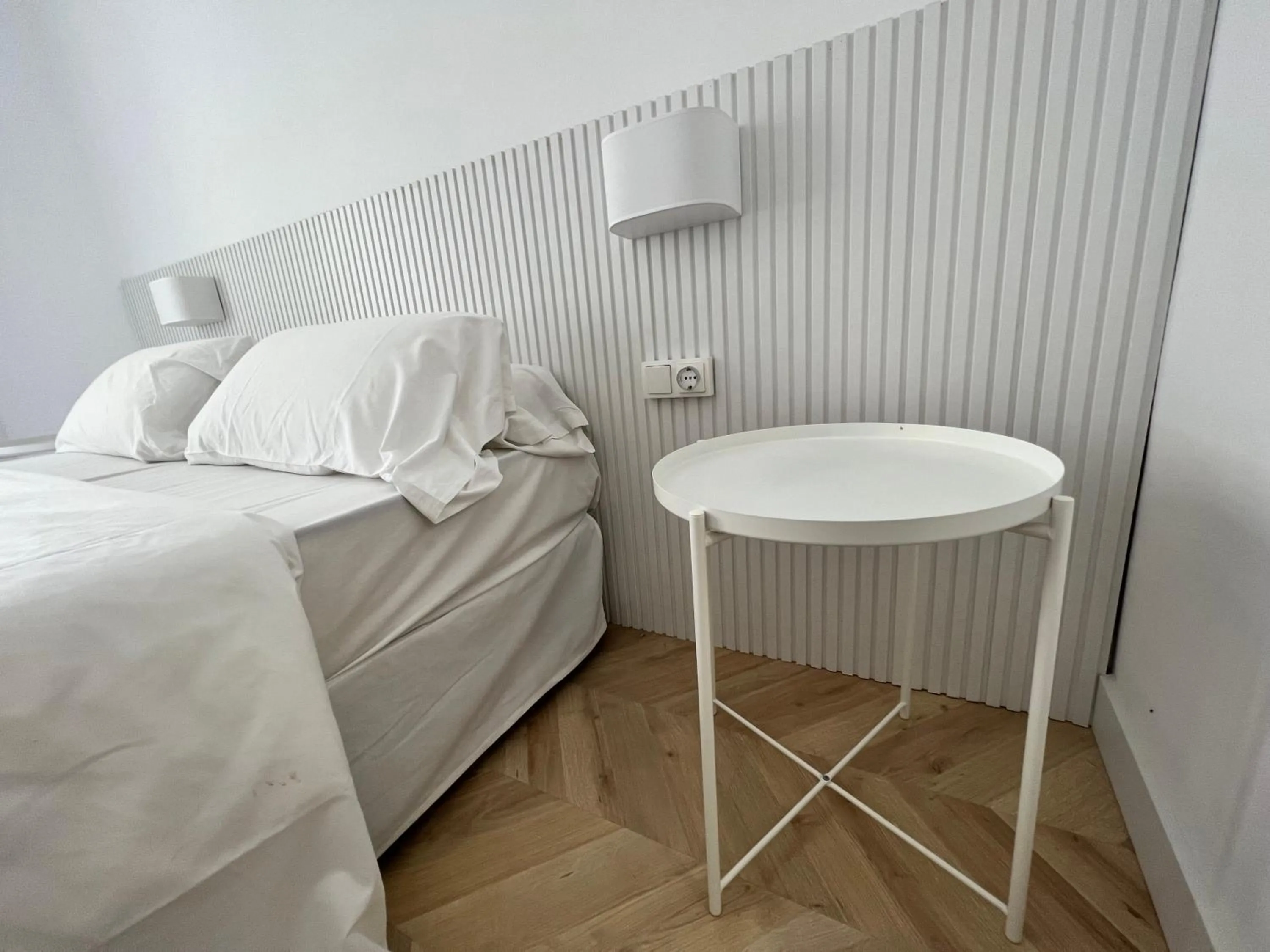 Property building, Bed in The MO GOTIC