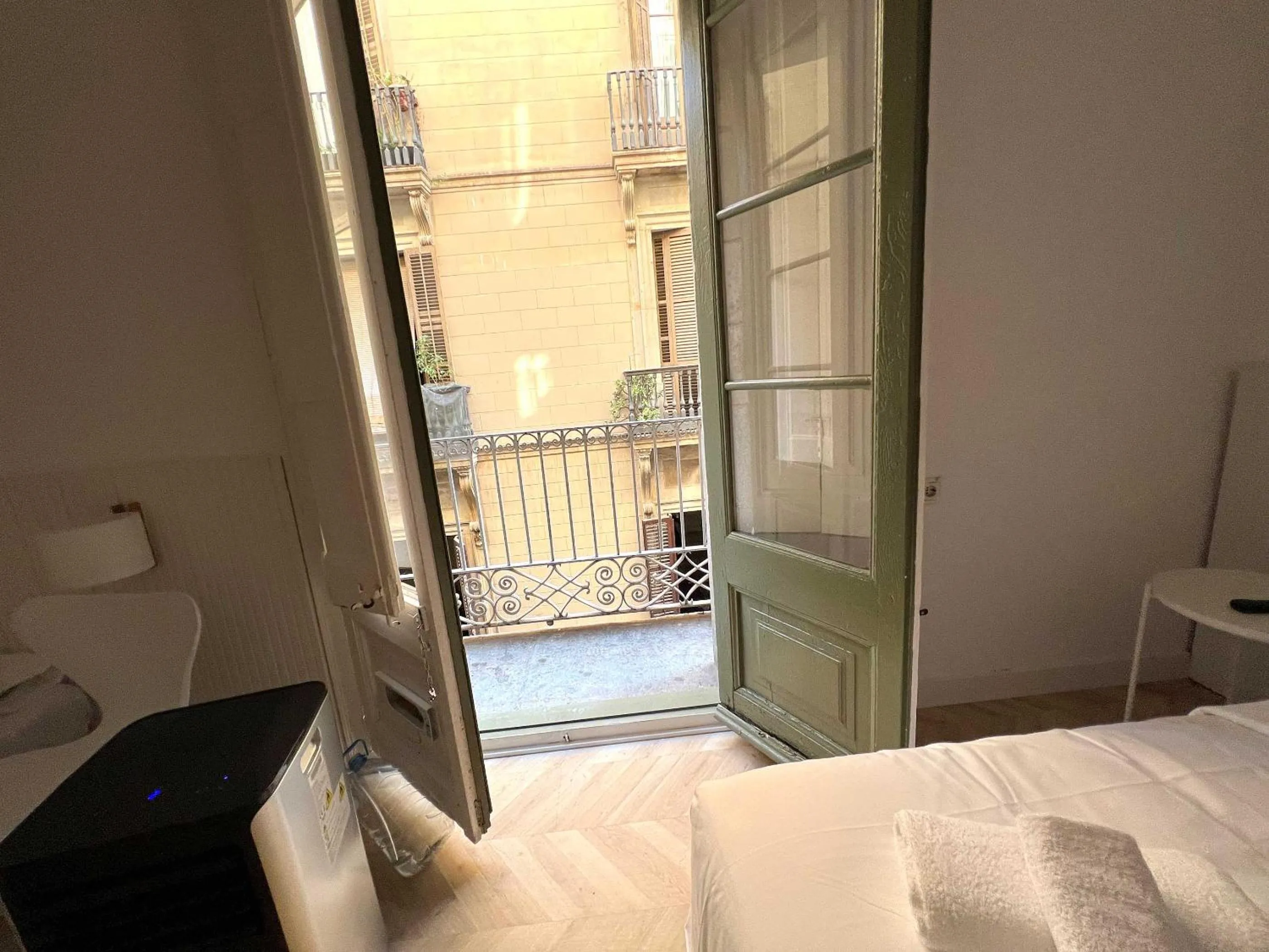 Balcony/Terrace, Bed in The MO GOTIC