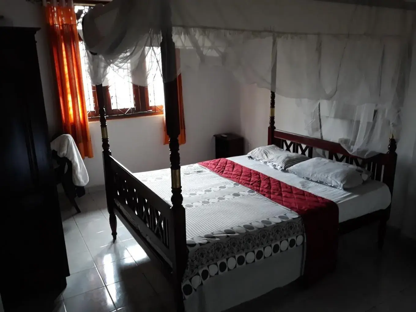 Double or Twin Room with Bathroom - single occupancy in Little Paradise Double or Twin Room with Bathroom - single occupancy in Little Paradise