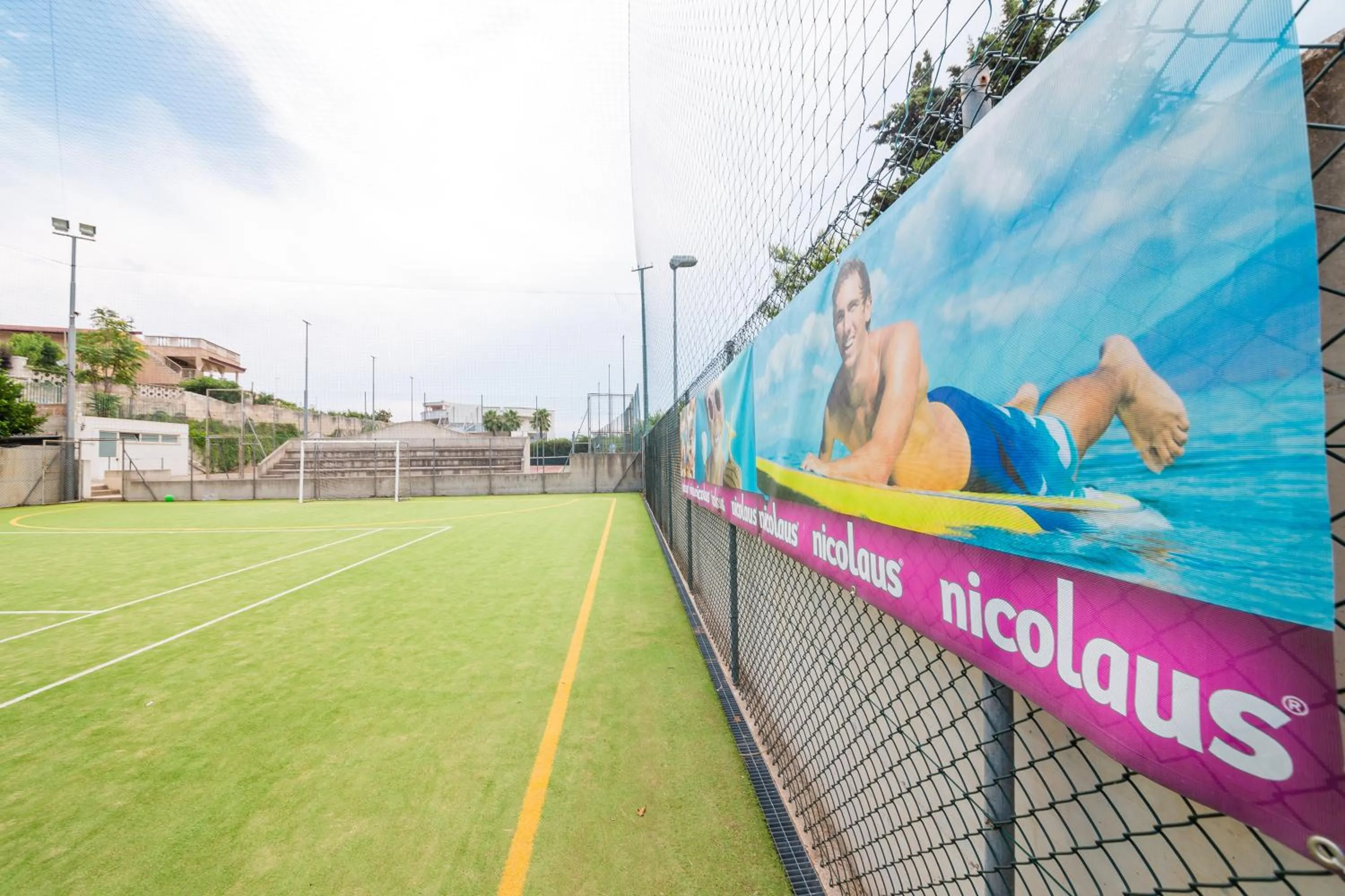 Tennis court in Nicolaus Prime Il Gabbiano Hotel