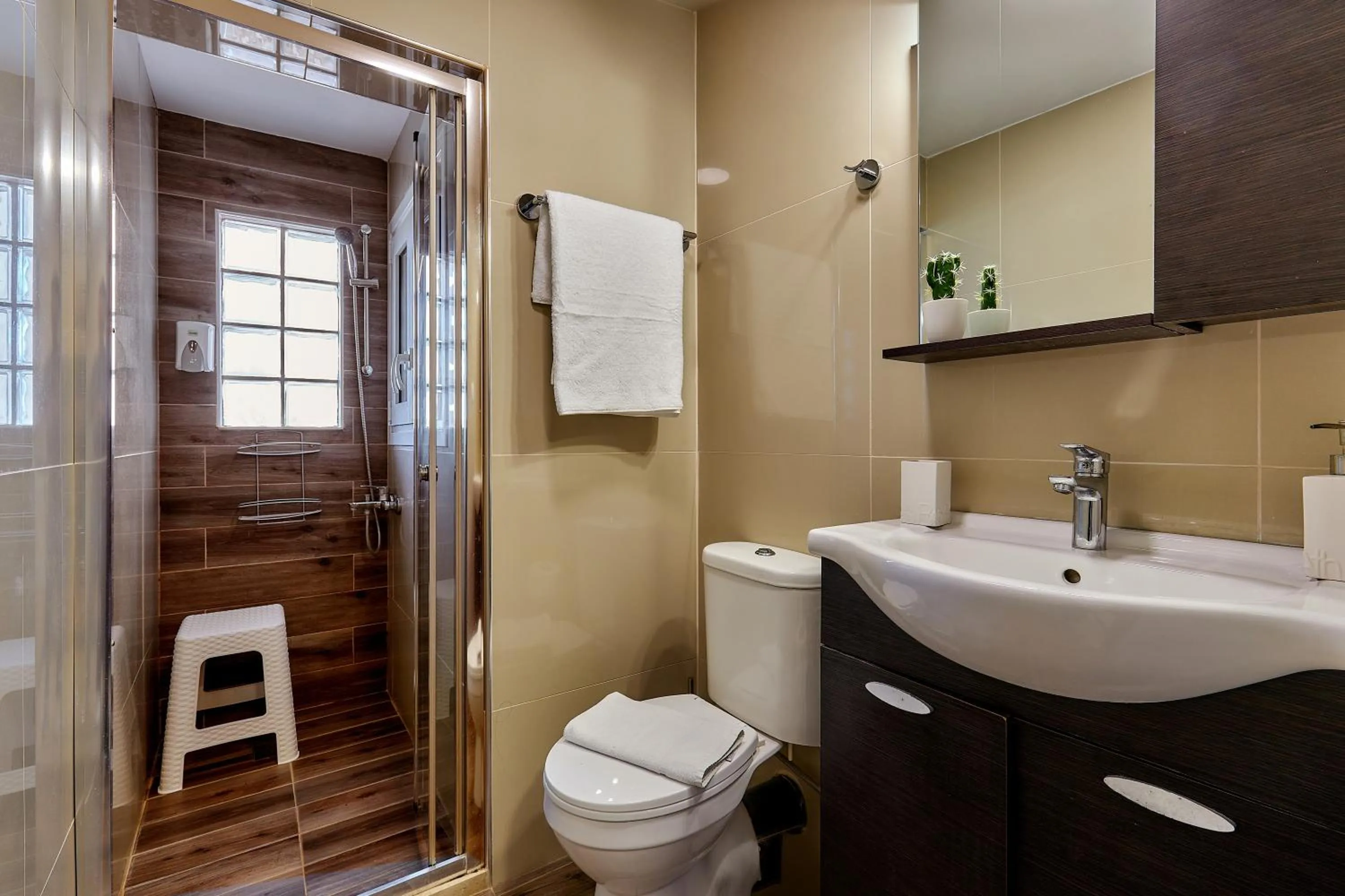 Shower in Dorian Boutique Hotel-Apartments