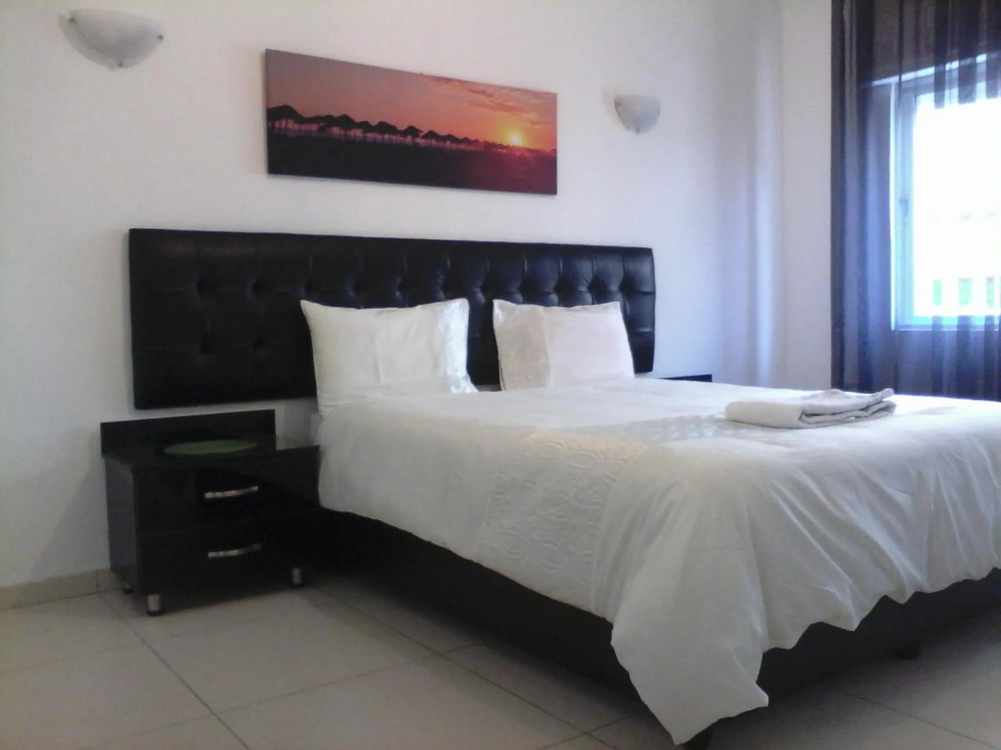 Bedroom, Bed in The Place Apartments