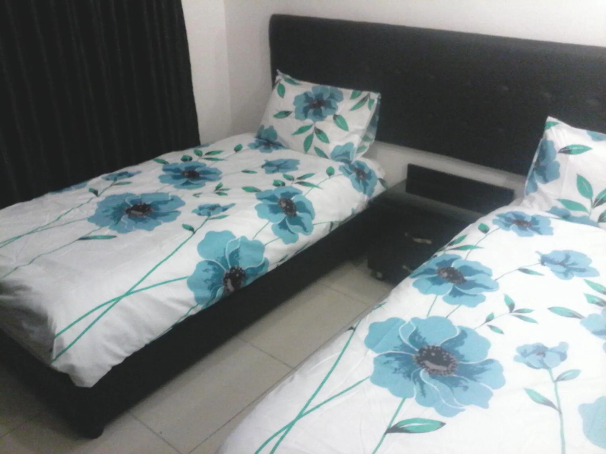 Bedroom, Bed in The Place Apartments