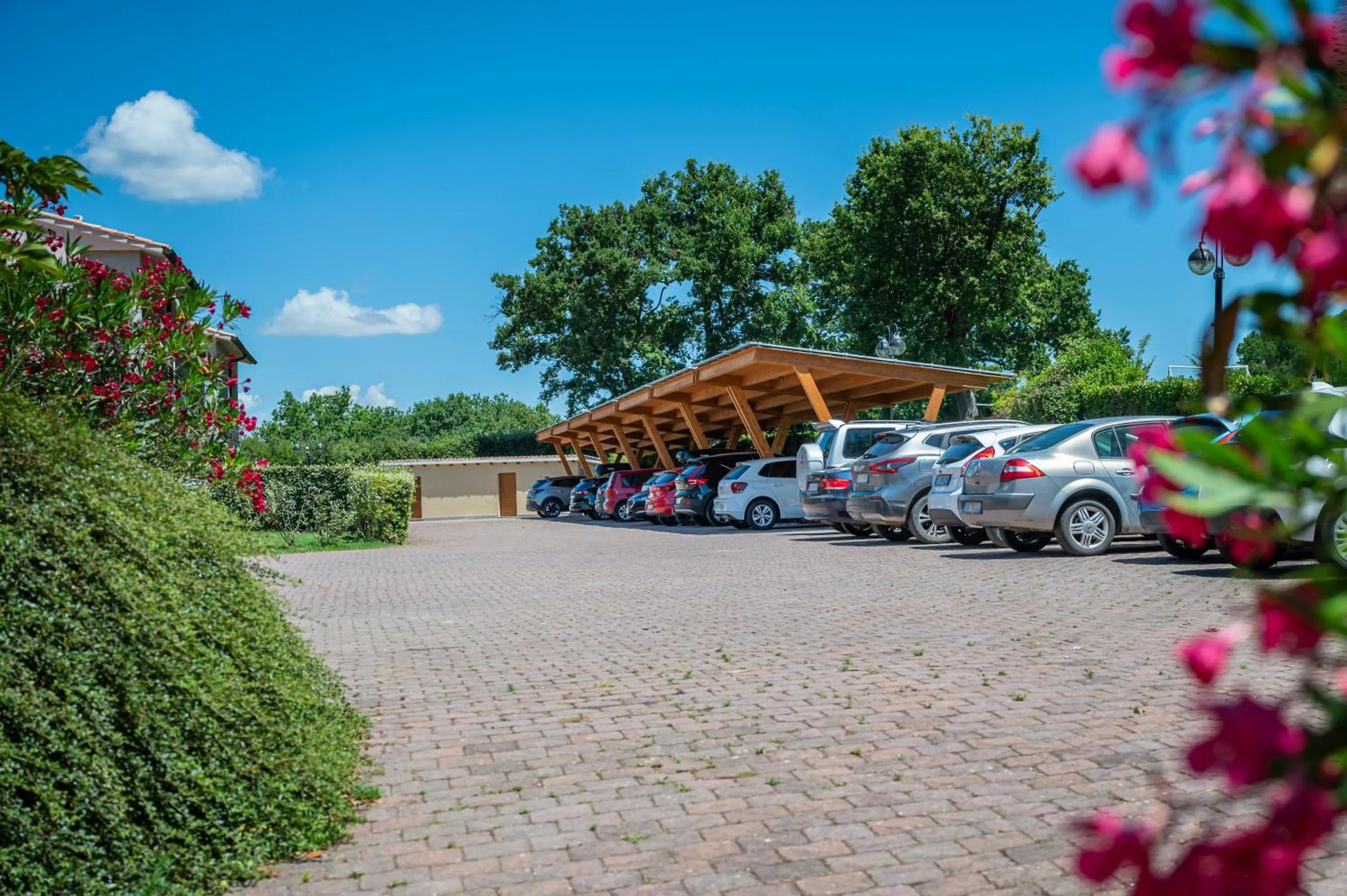 Parking in Villaggio Le Querce
