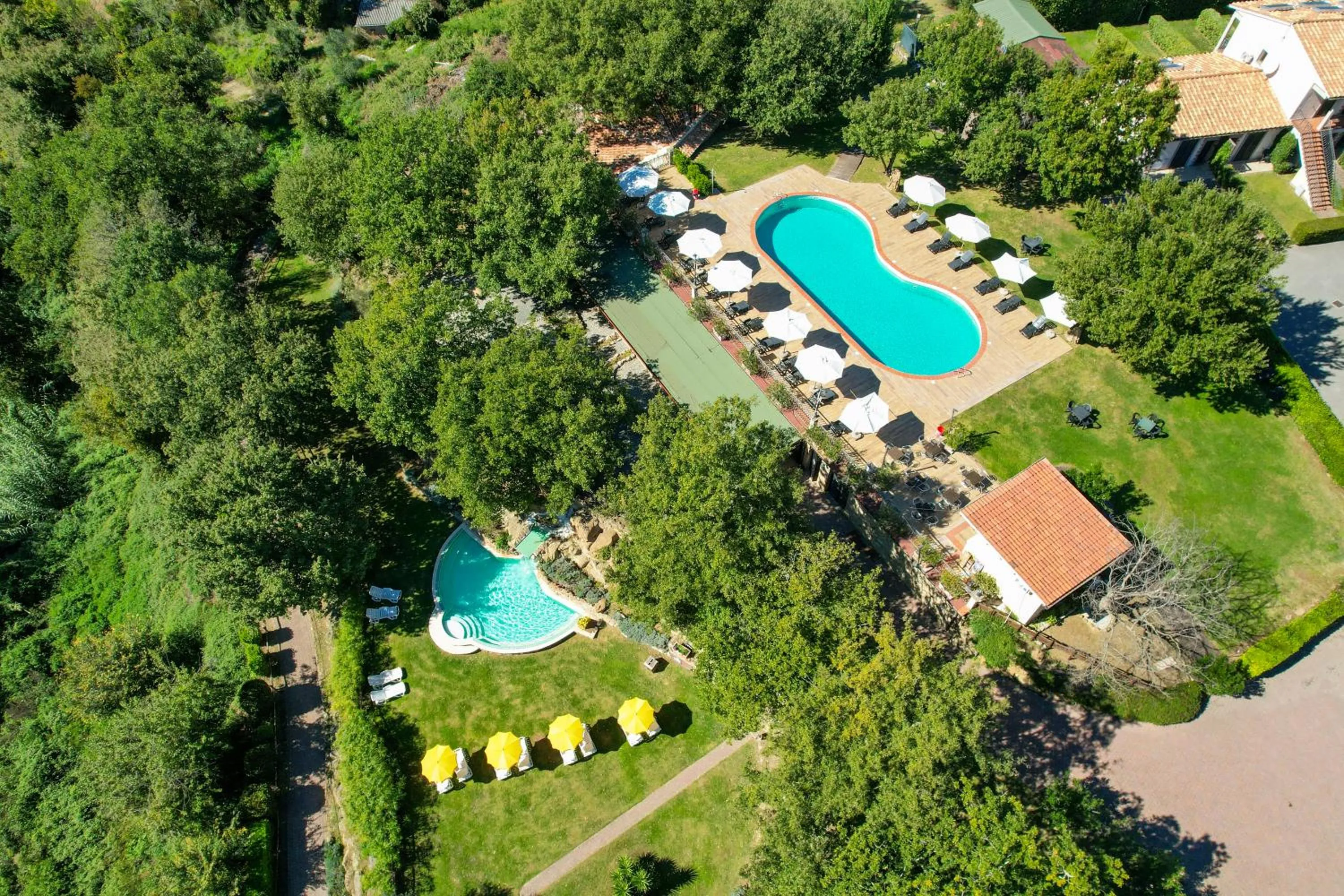 Property building in Villaggio Le Querce