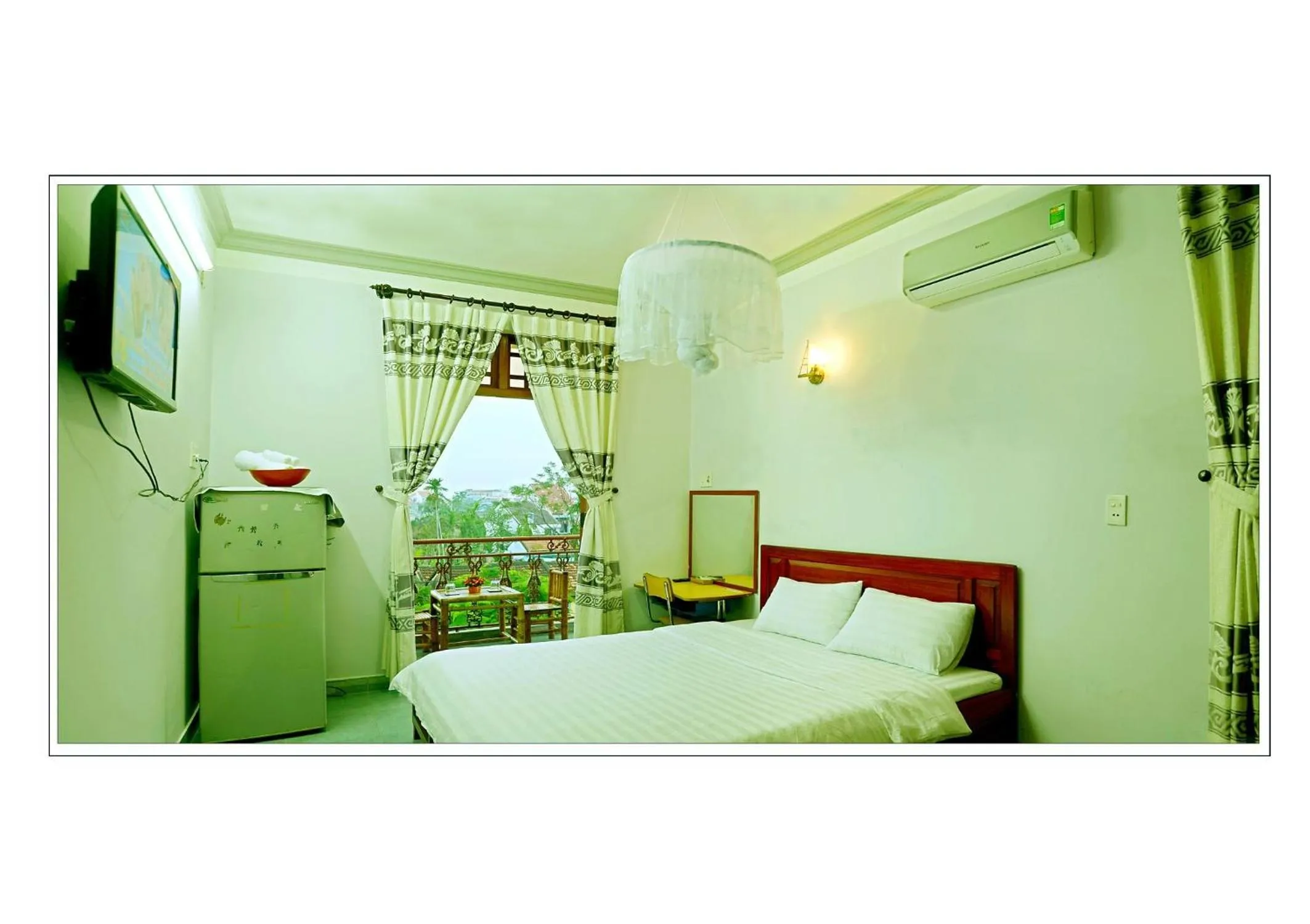 Bedroom, Bed in Hai Dang Homestay