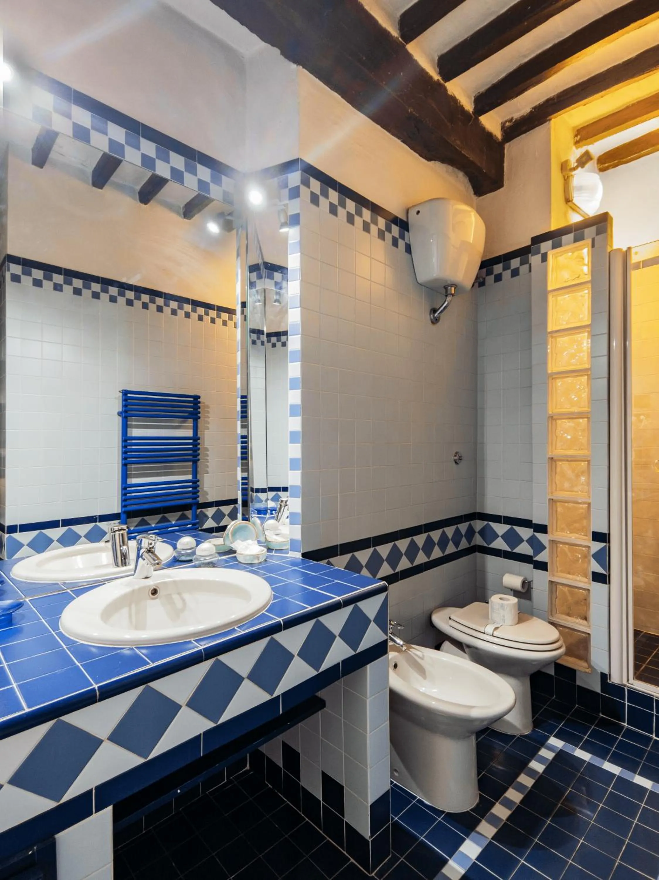 Bathroom in B&B Siena In Centro - Diffuso