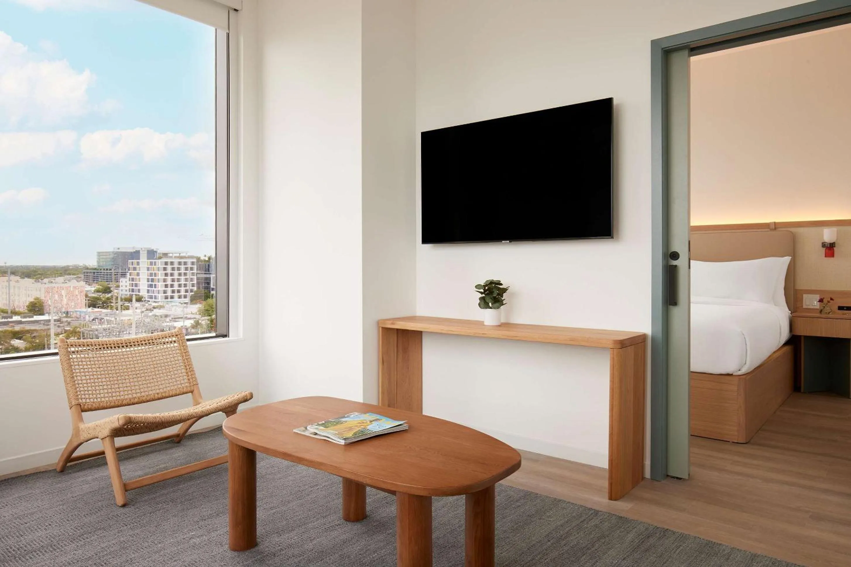 Photo of the whole room in Arlo Wynwood Miami