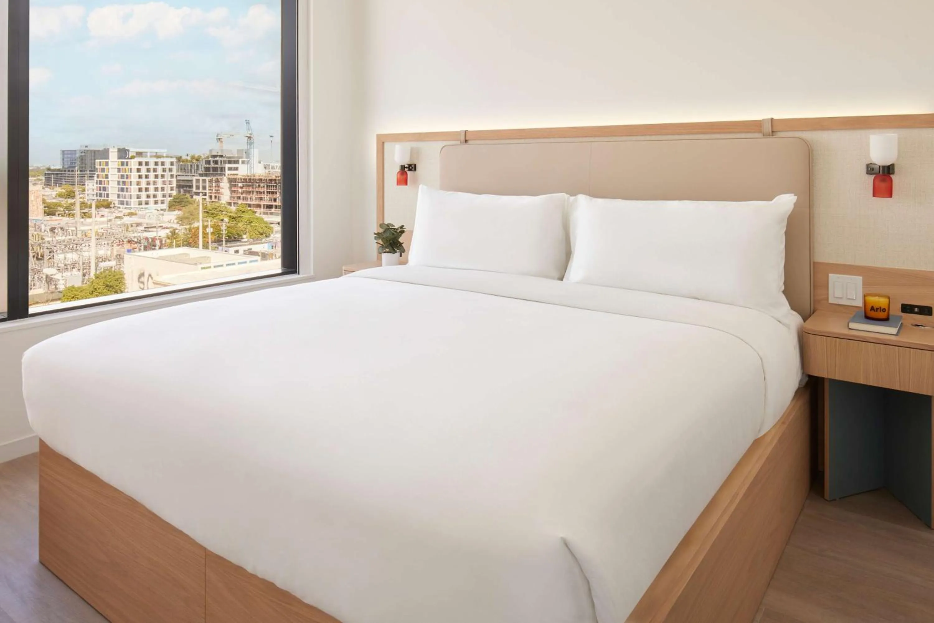 Photo of the whole room, Bed in Arlo Wynwood Miami