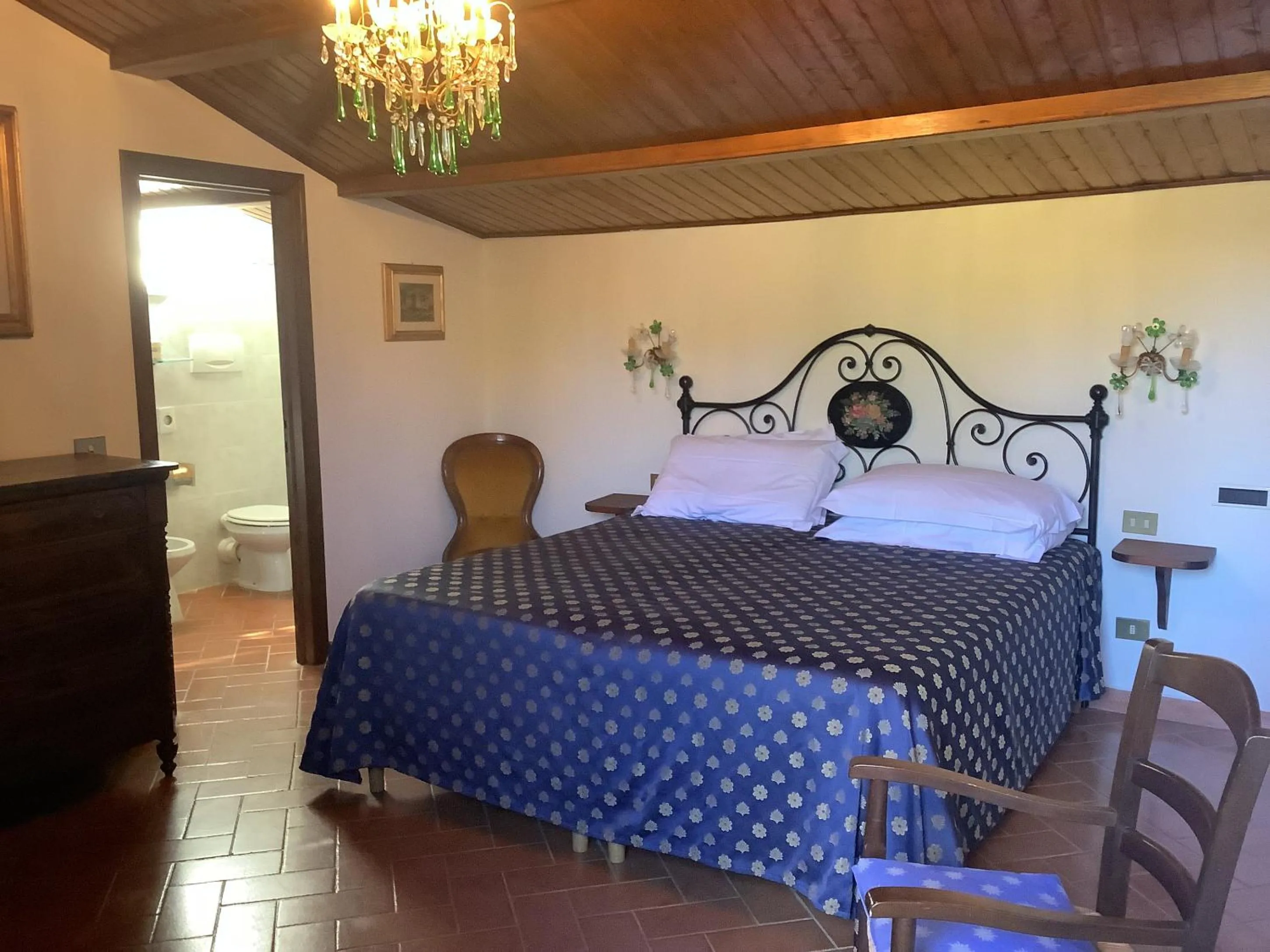 Bedroom, Bed in Villa Rigacci