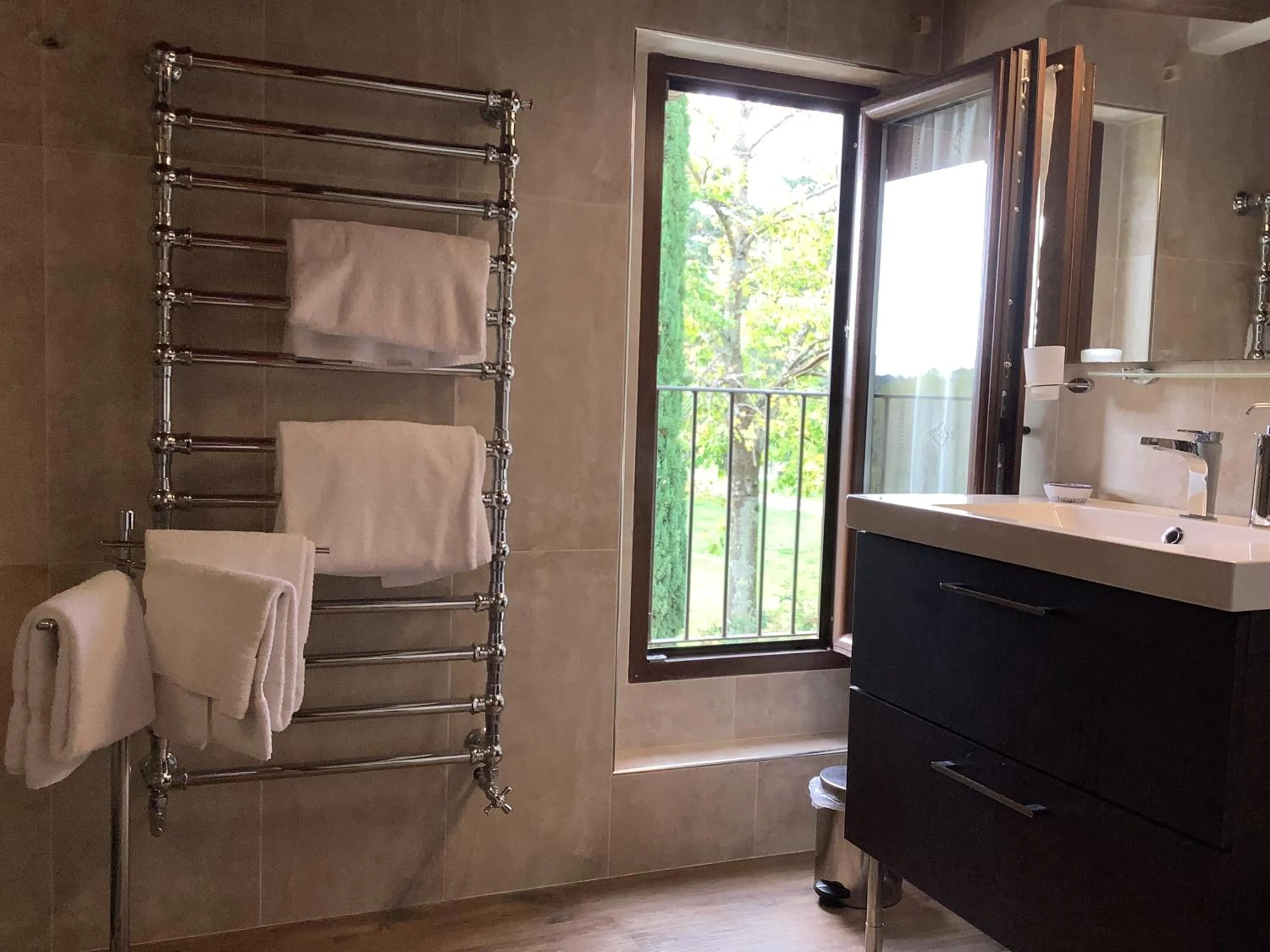 Bathroom in Villa Rigacci