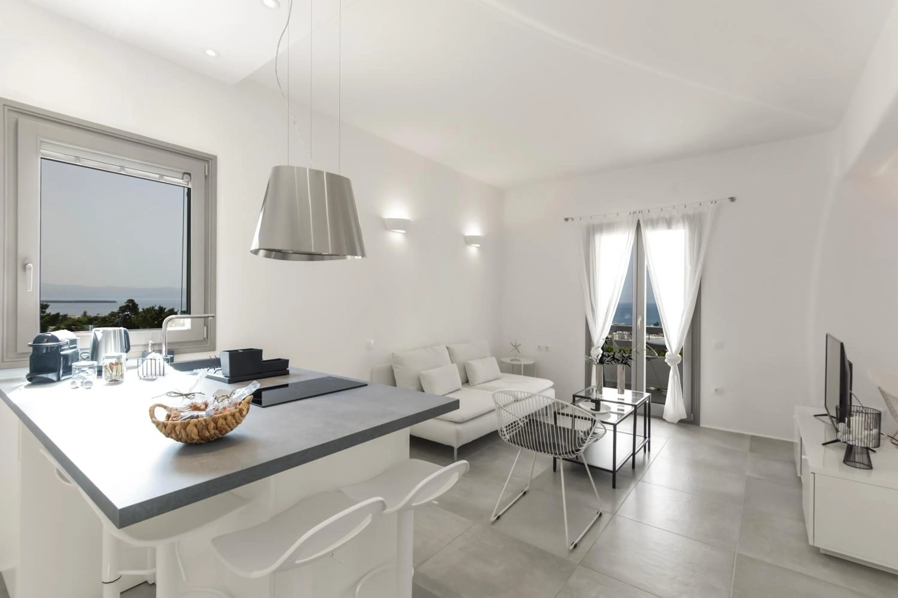 Kitchen or kitchenette in Alexander Suites