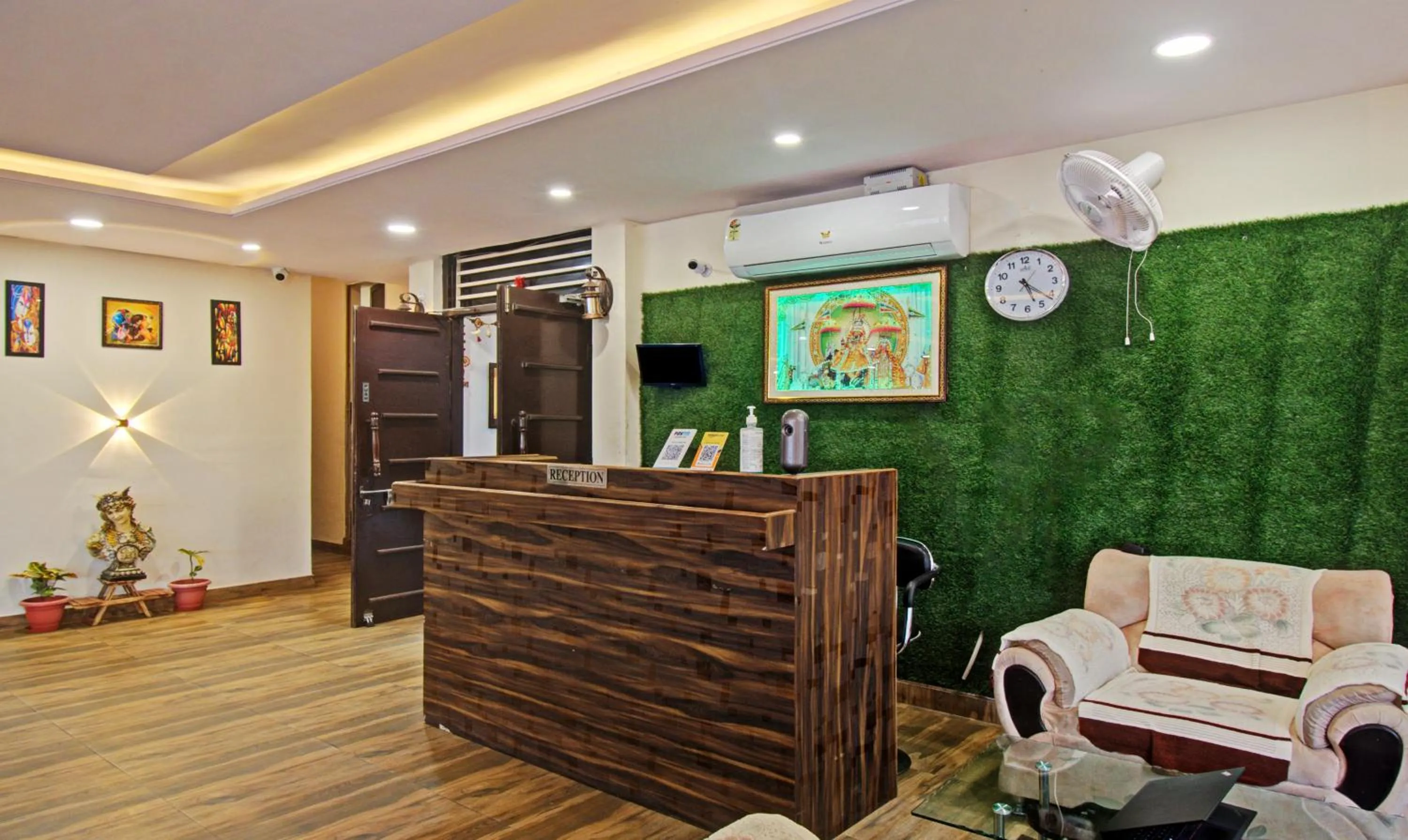 Lobby or reception in Hotel Rama Hindustani