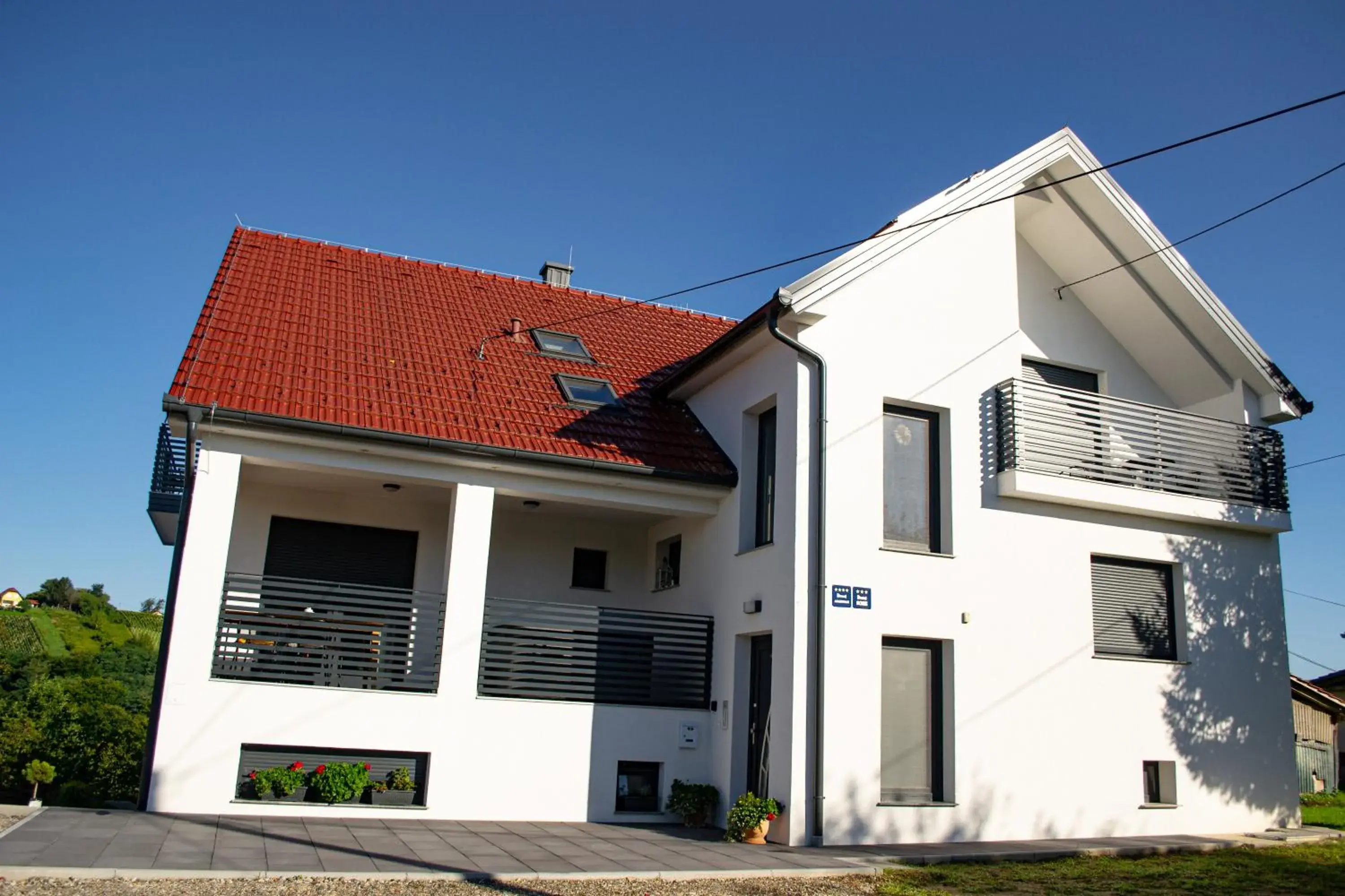 Kraljeva hiža - Apartmani i sobe Kralj Kraljeva hiža - Apartmani i sobe Kralj