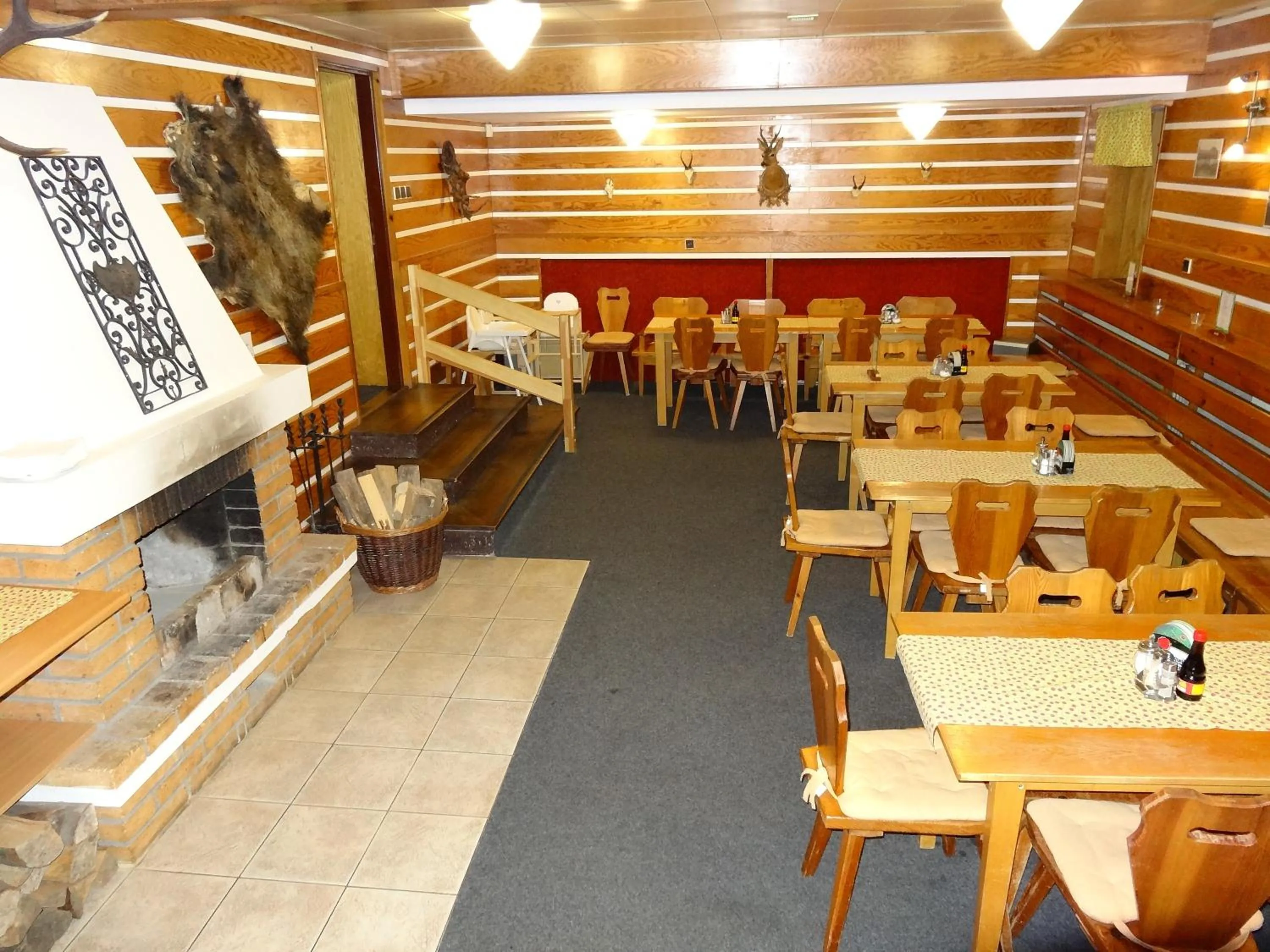 Restaurant/places to eat in Horská chata Hubert