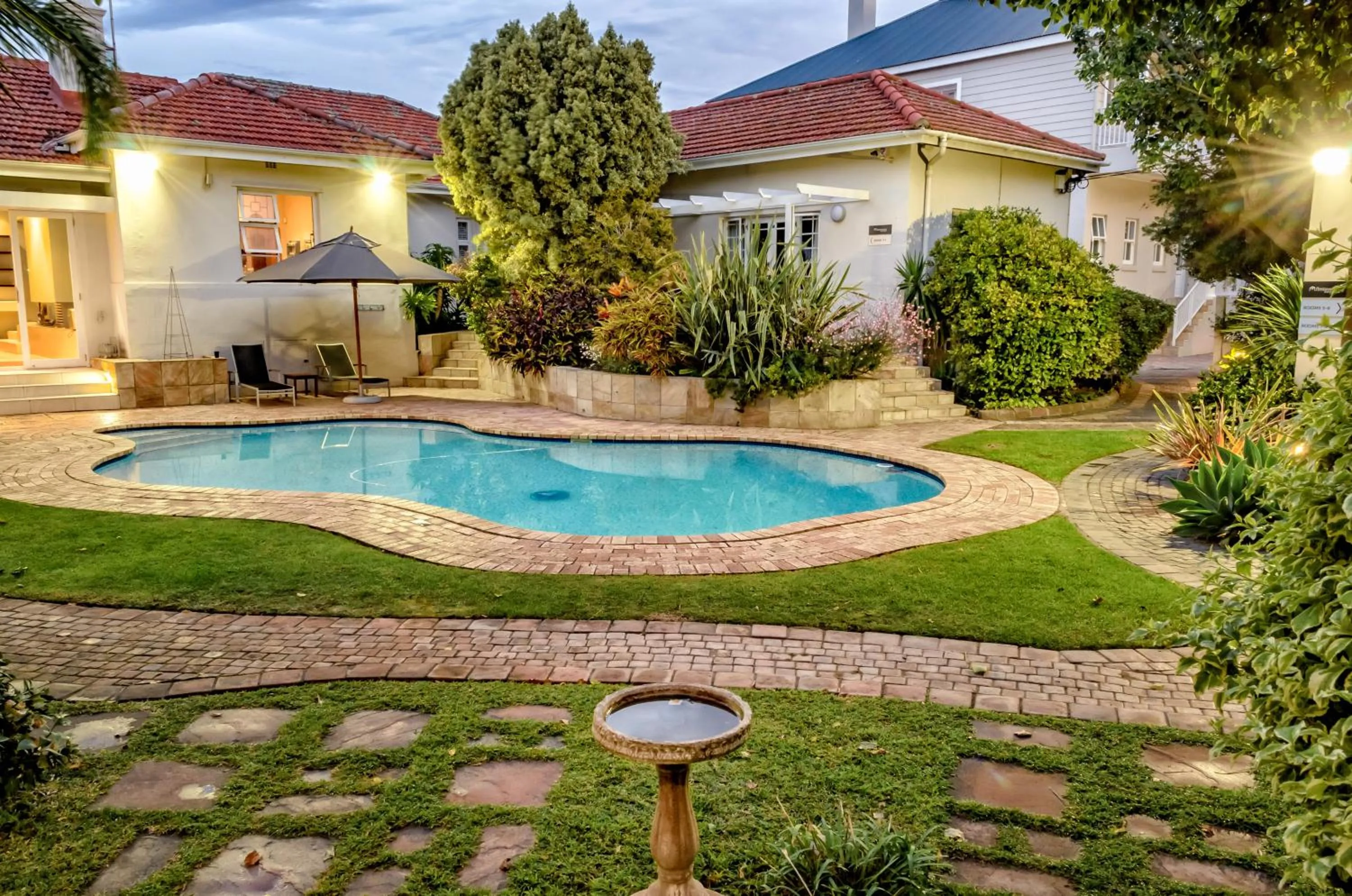 Patio in First Avenue Guesthouse