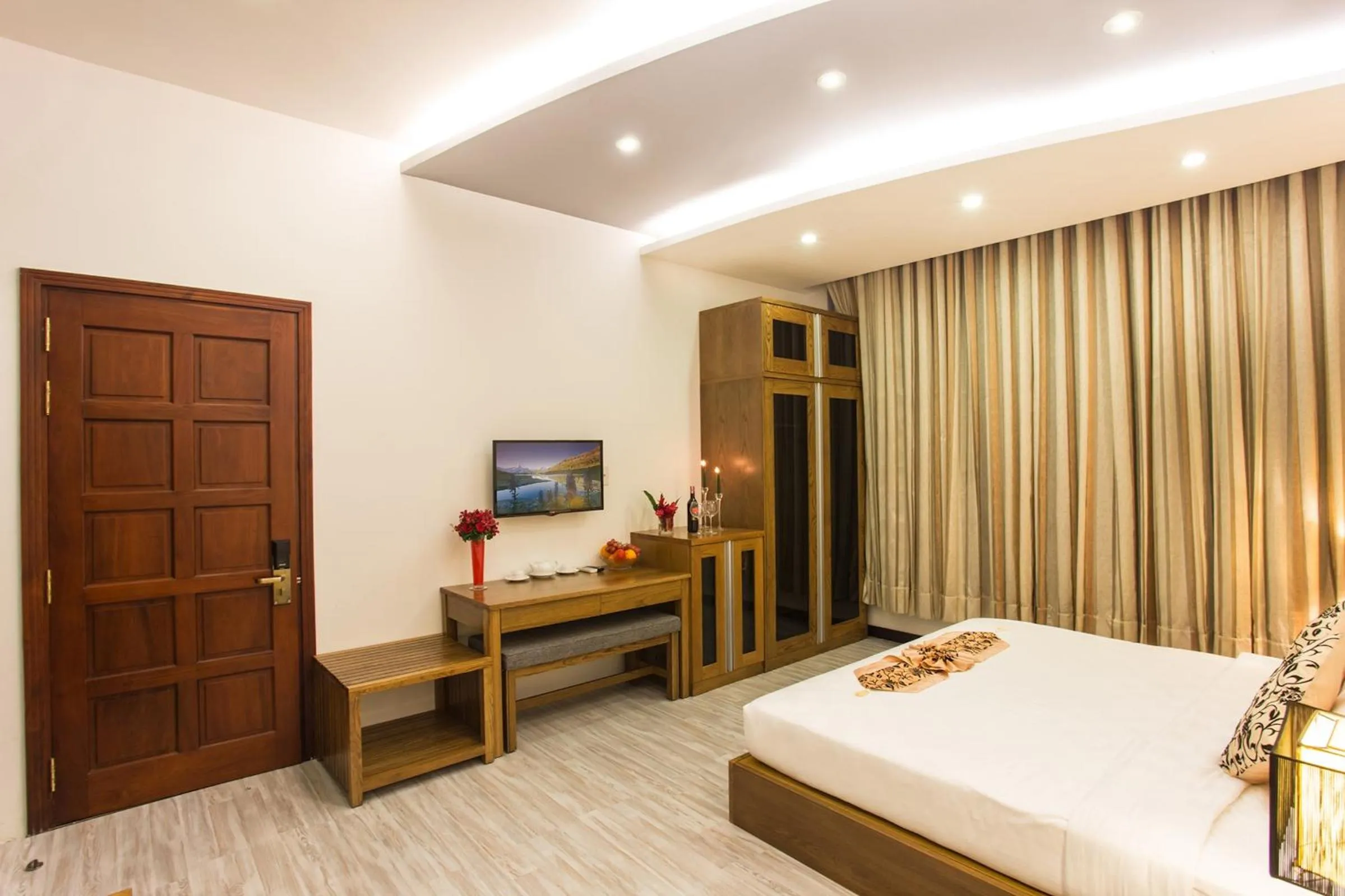 Bed in Valentine Hotel