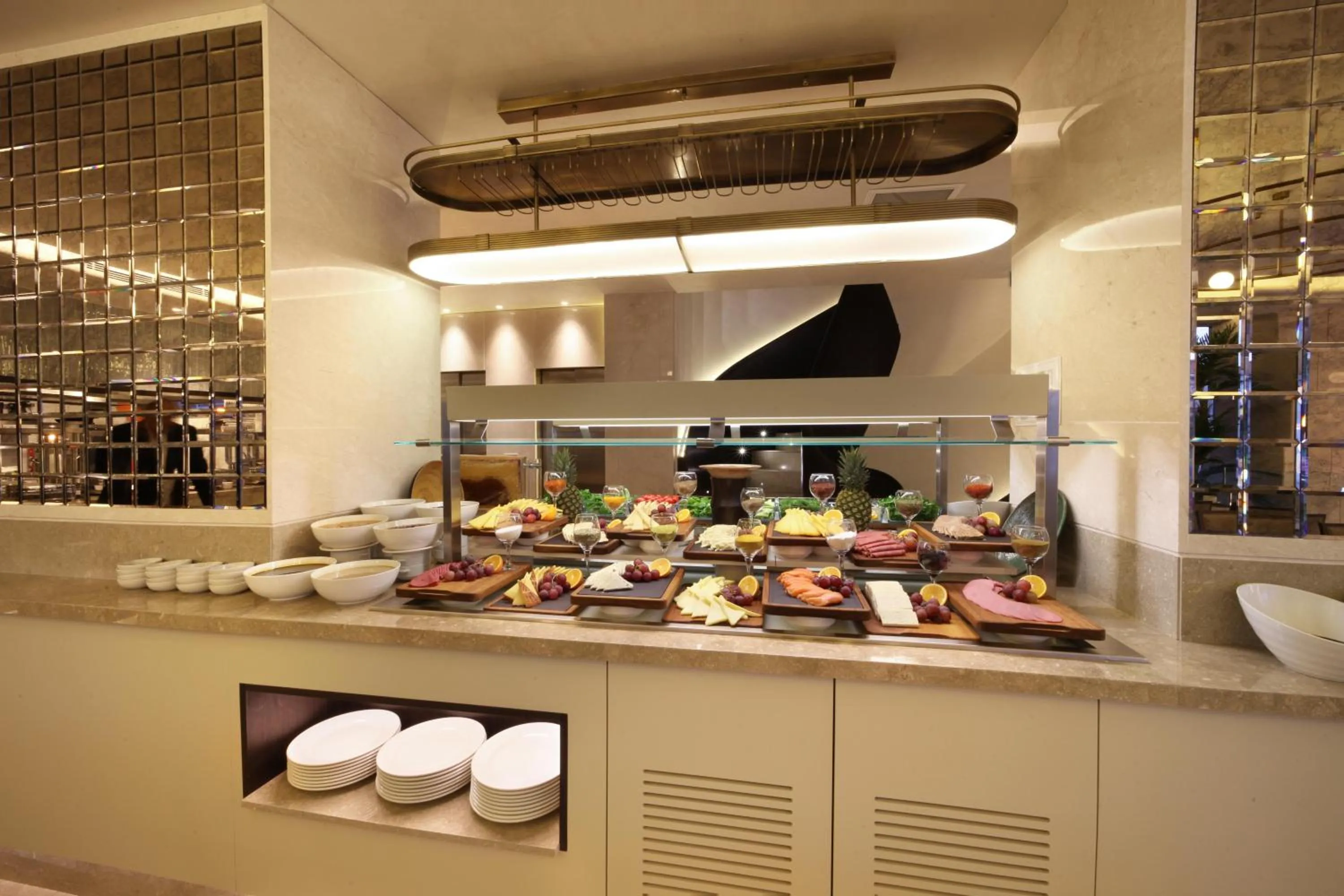 Restaurant/places to eat in Bentley Hotel Bosphorus - Special Class