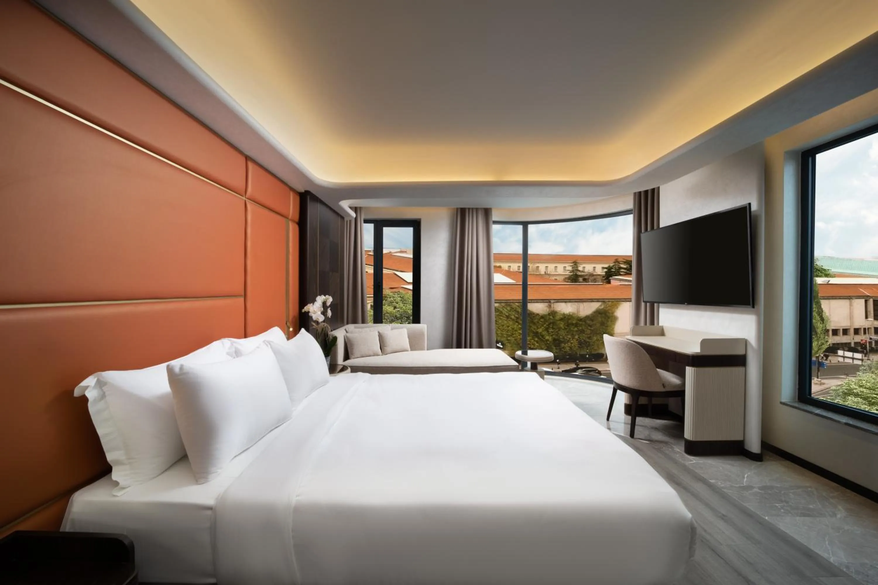 Photo of the whole room, Bed in Bentley Hotel Bosphorus - Special Class