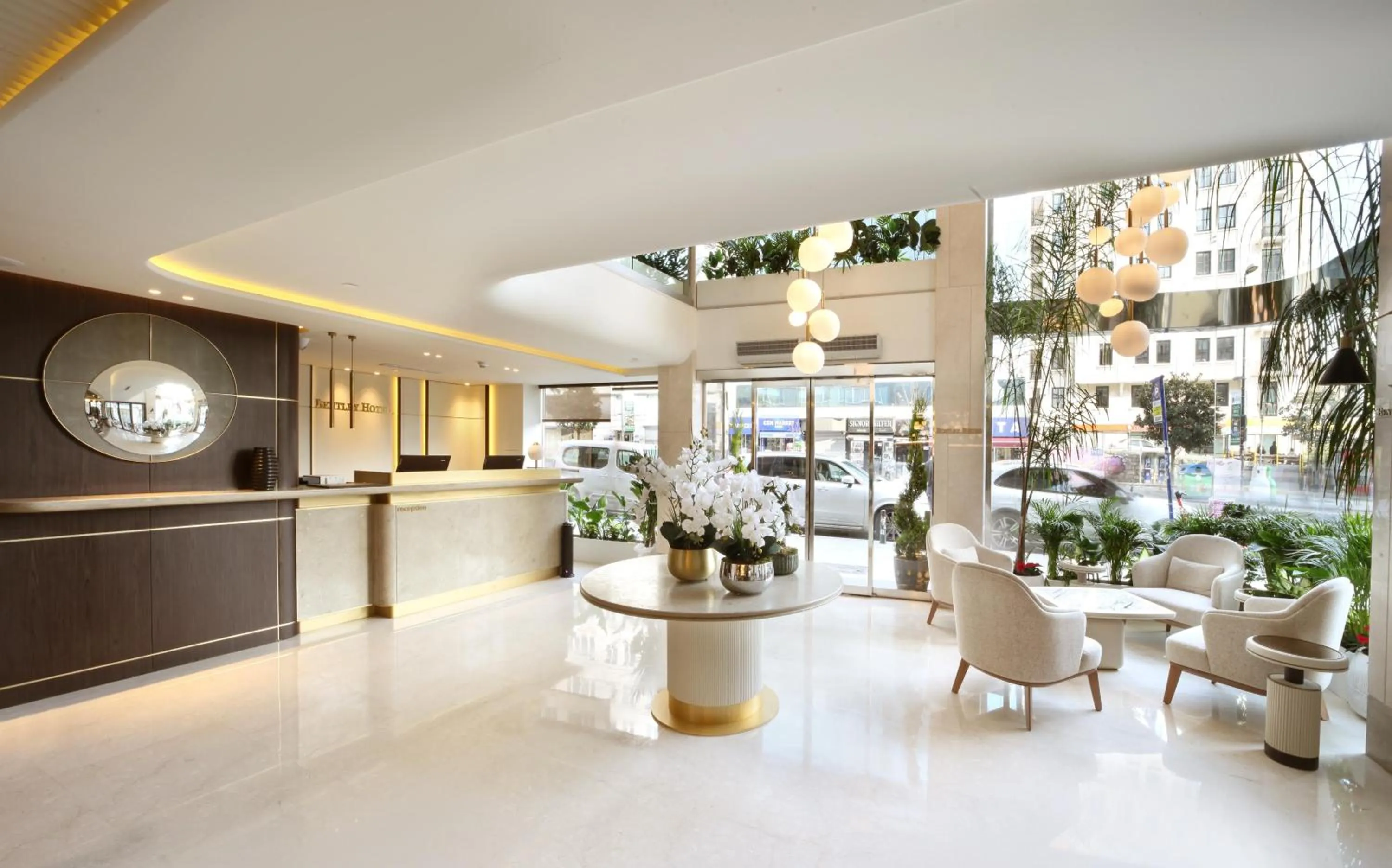 Lobby or reception in Bentley Hotel Bosphorus - Special Class