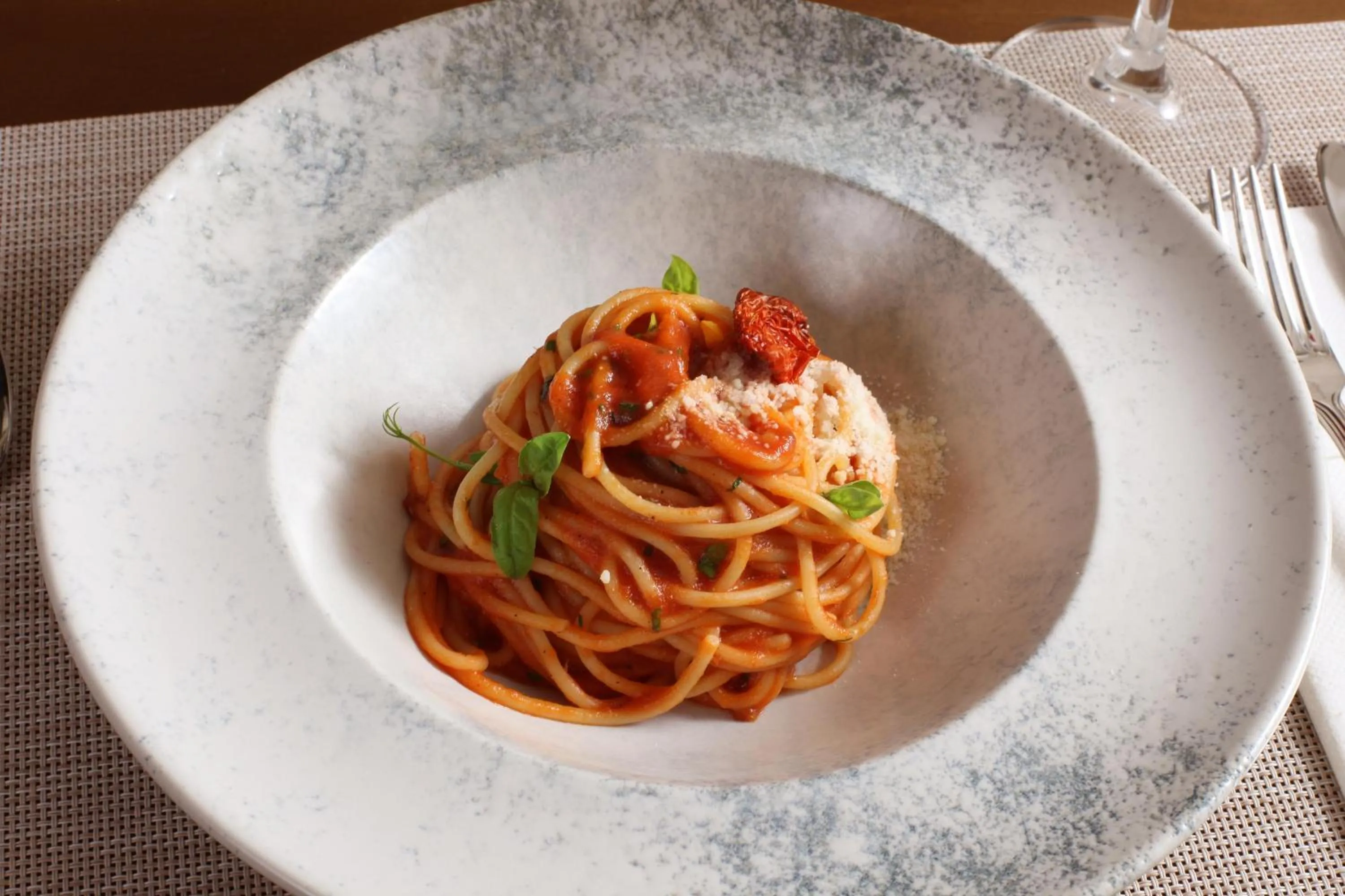 Restaurant/places to eat in Bentley Hotel Bosphorus - Special Class