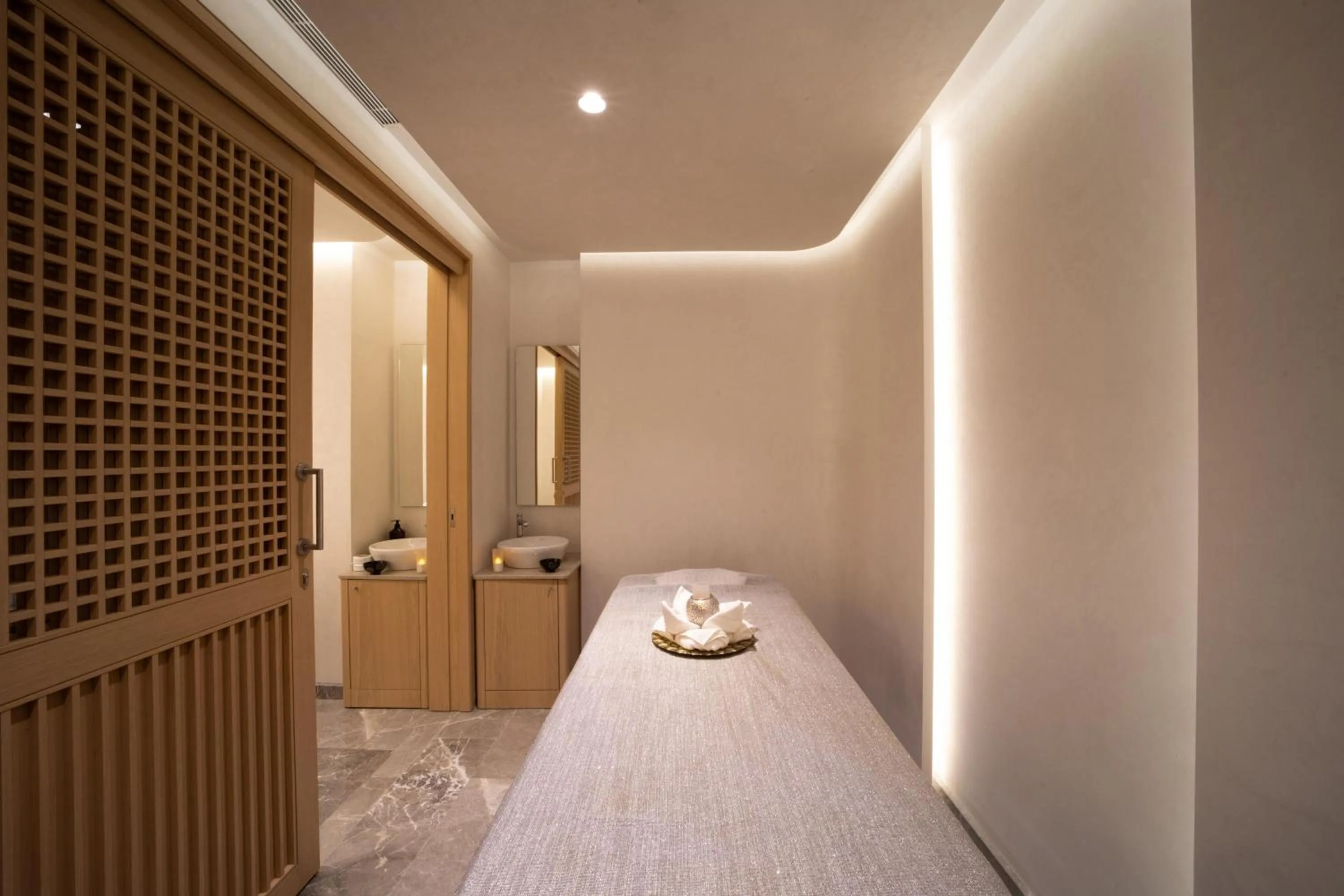 Spa and wellness centre/facilities, Bed in Bentley Hotel Bosphorus - Special Class