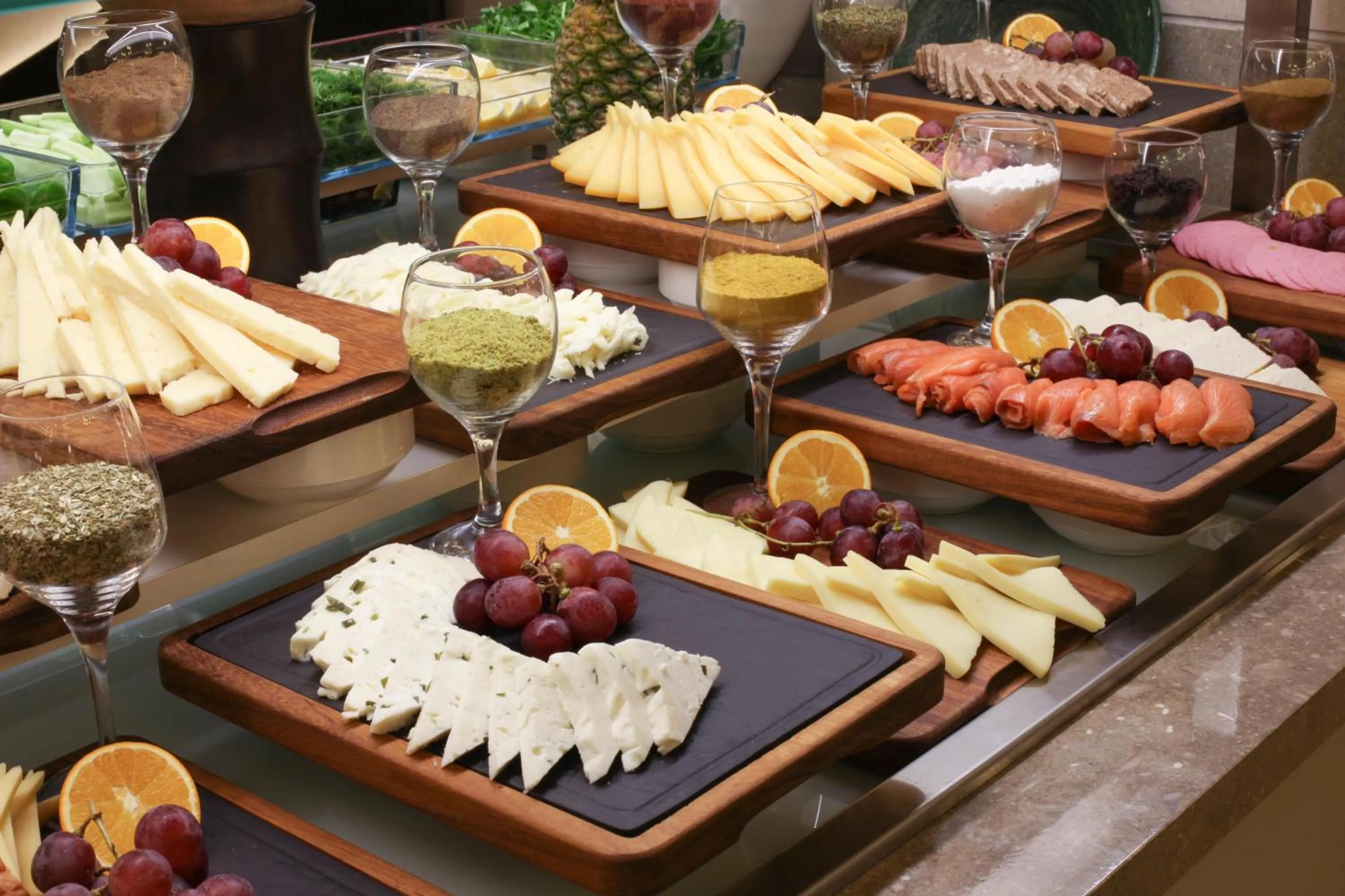 Restaurant/places to eat in Bentley Hotel Bosphorus - Special Class