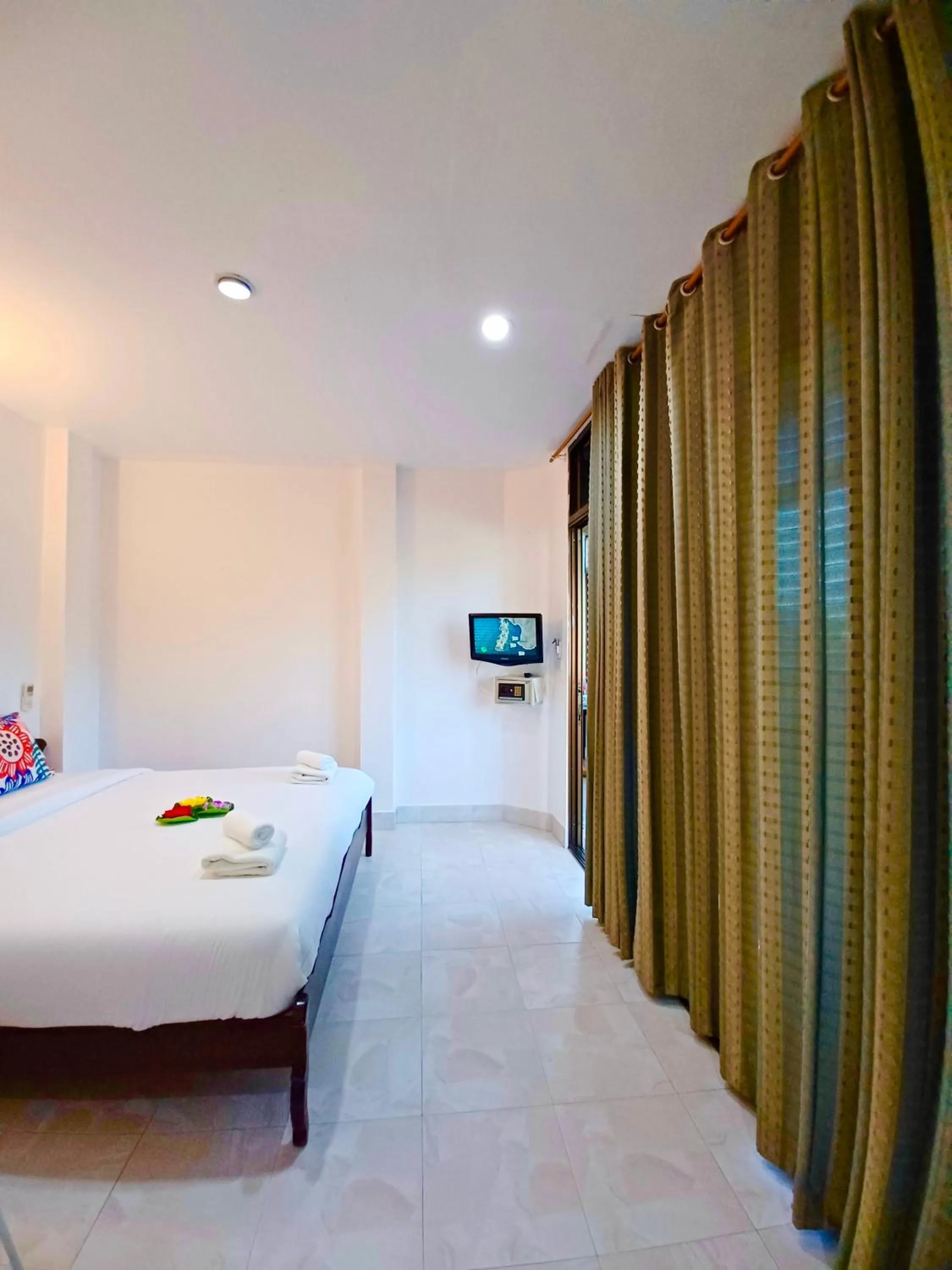 Happy Holidays Patong