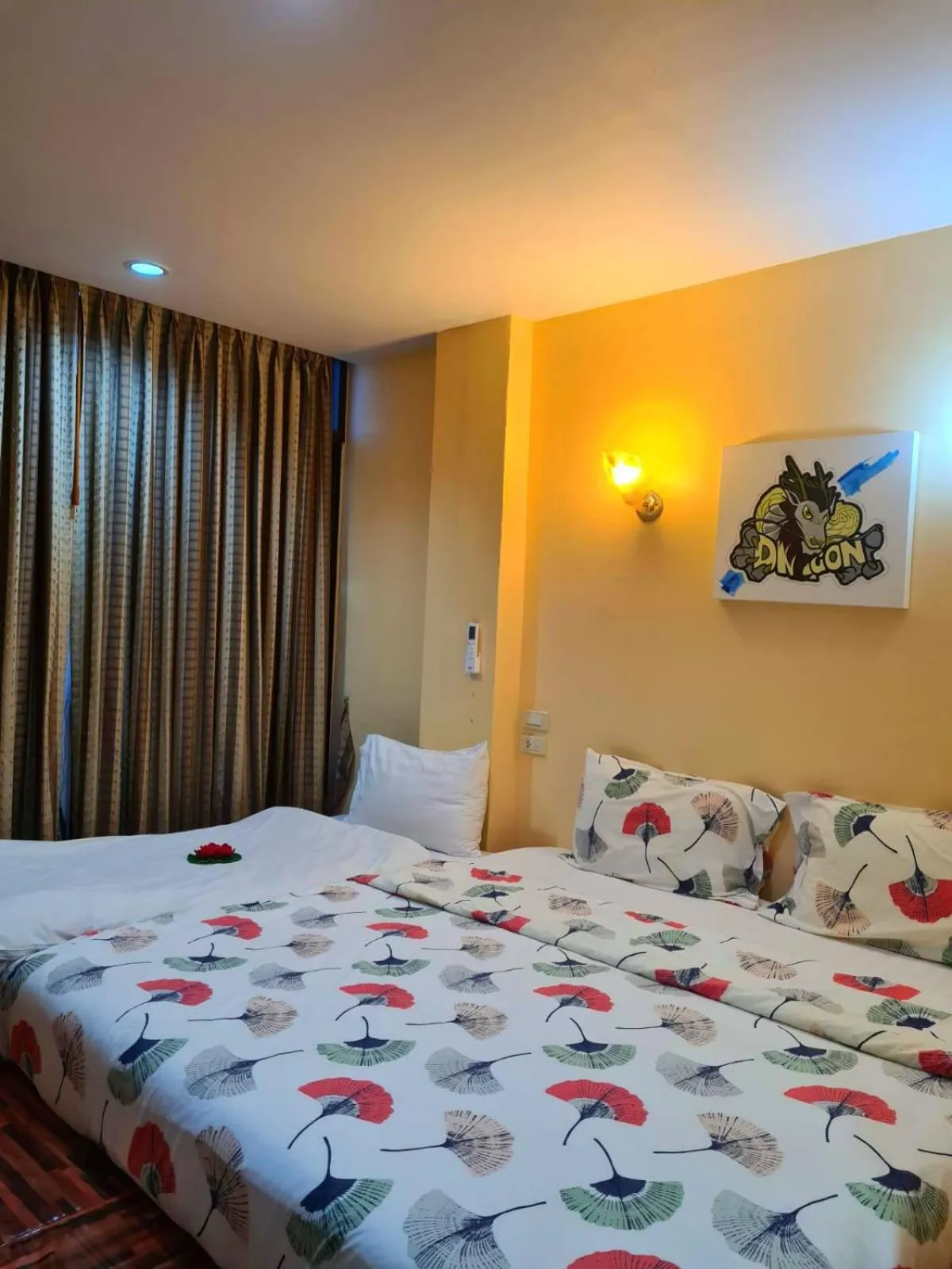 Bed in Happy Holidays Patong