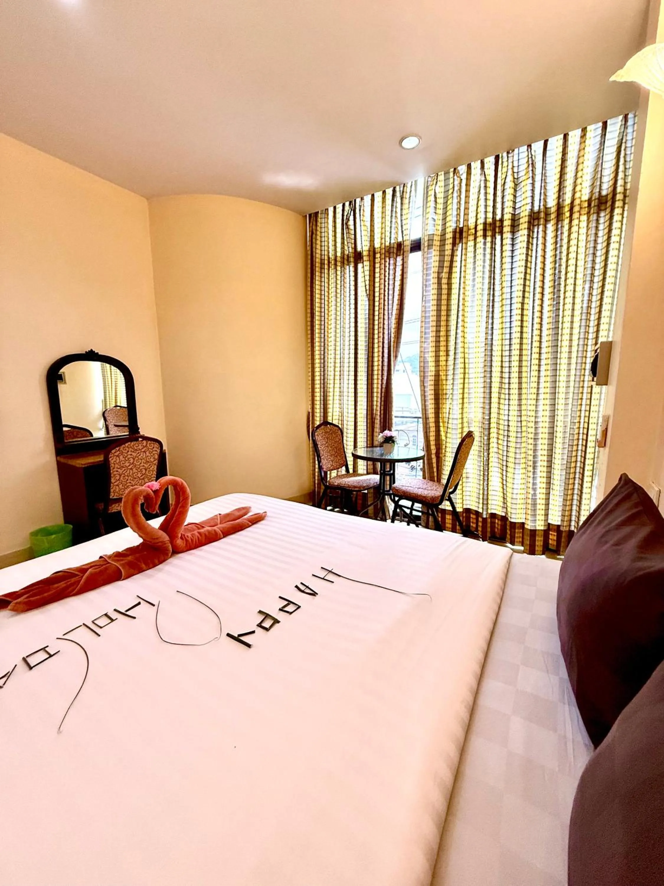 Bed in Happy Holidays - 2 Minutes to Patong Beach