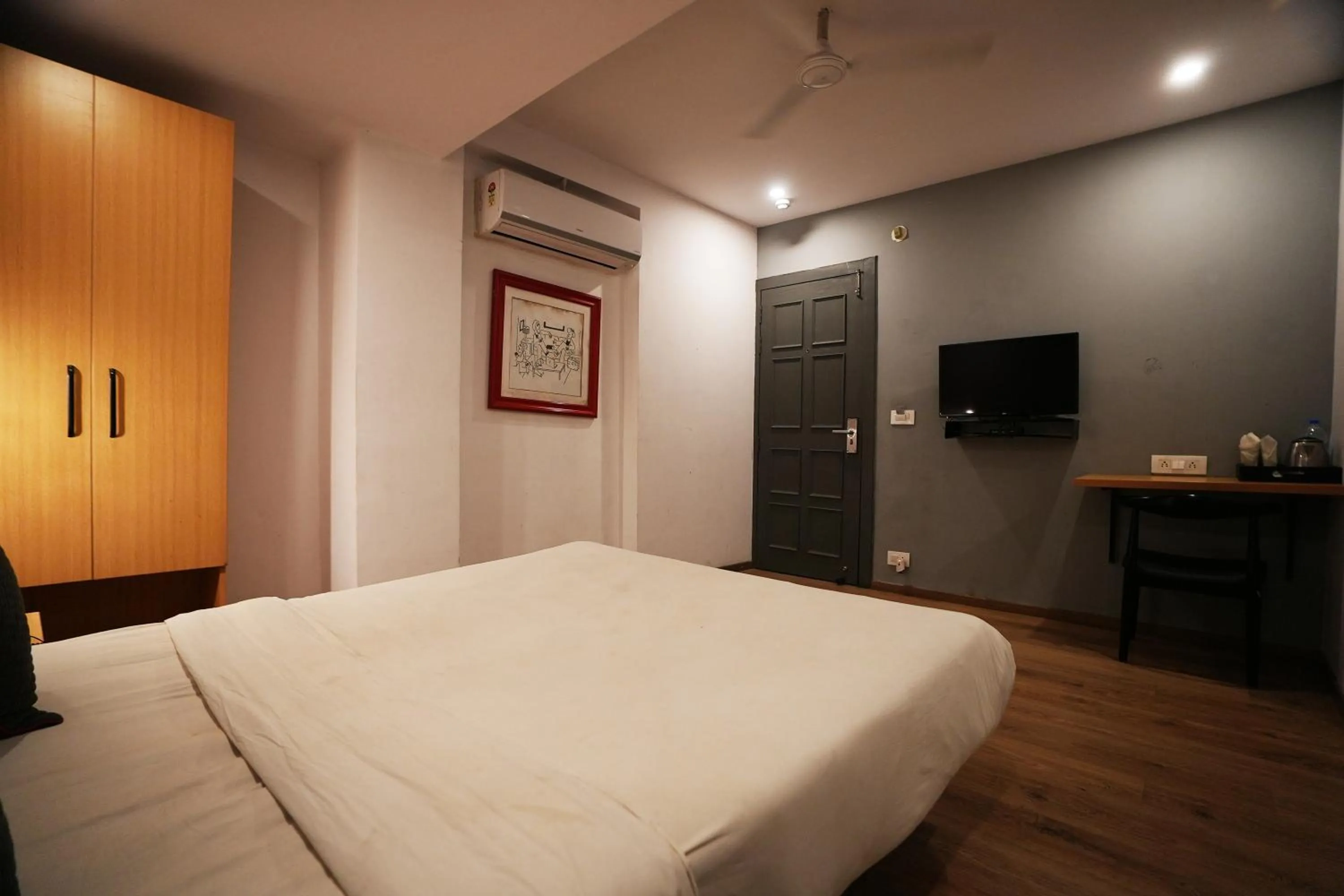 Bed in Hotel Townhouse at Udaipur City Railway Station