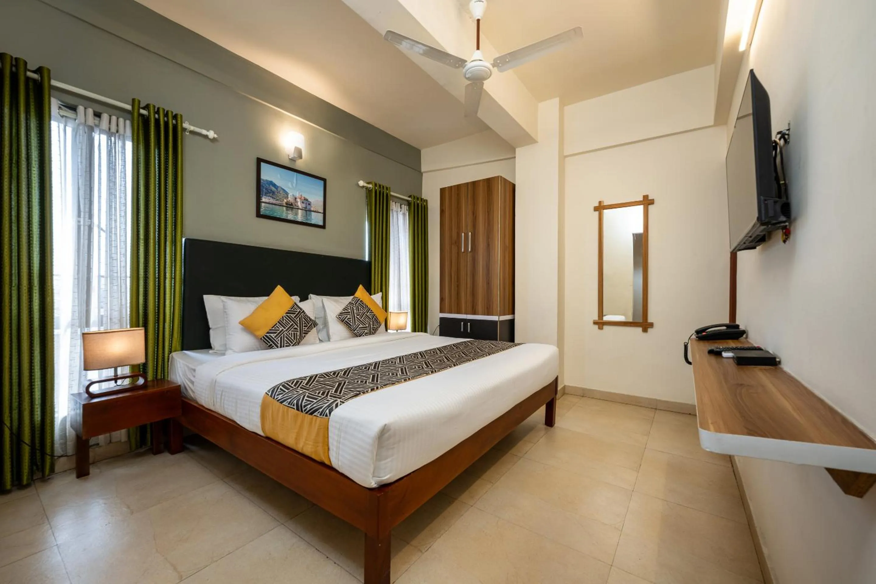 CJ GRANDE by Jesway Hotels & Resorts