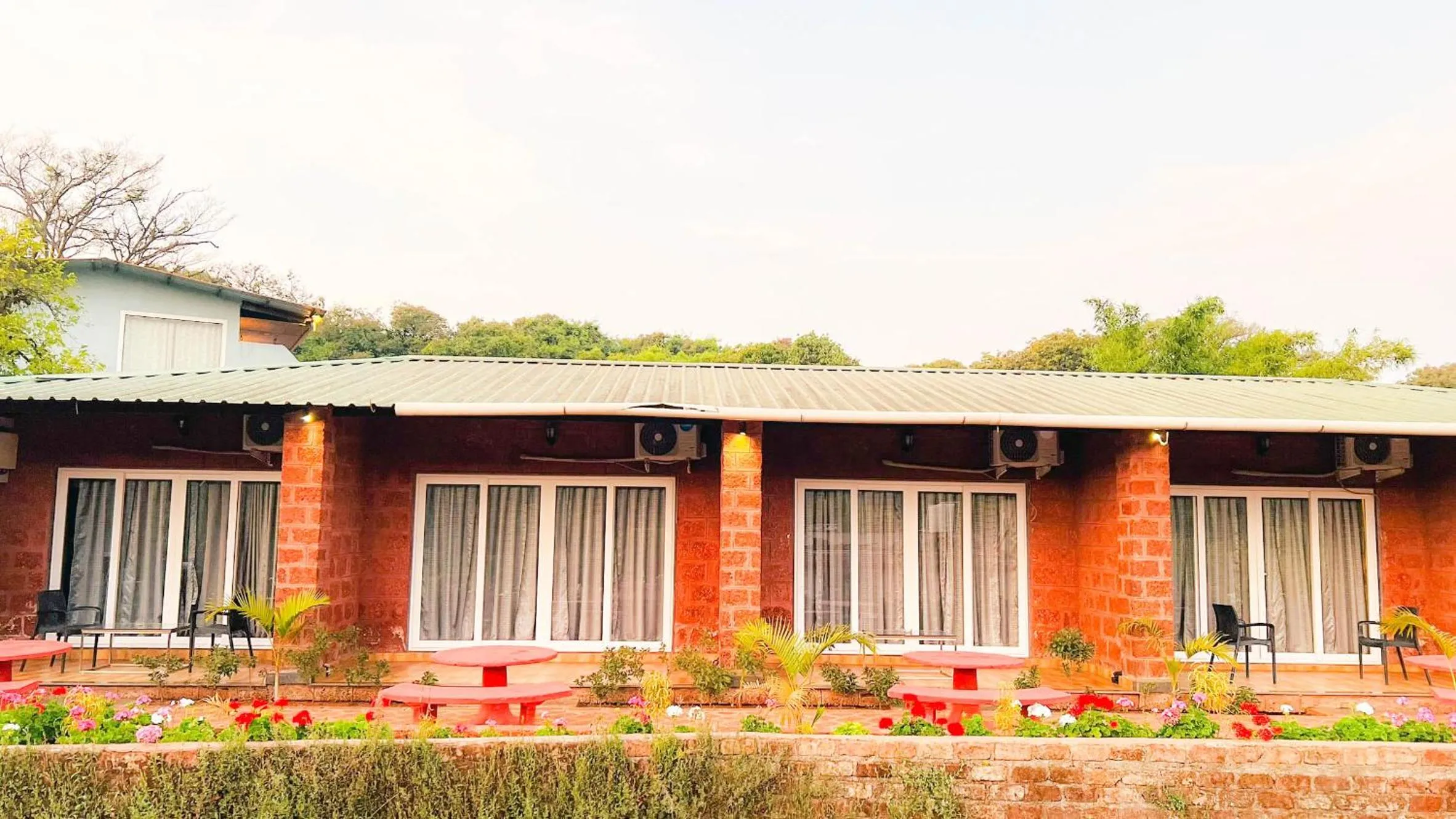 Property building in SHARDUL HERITAGE THE RESORT