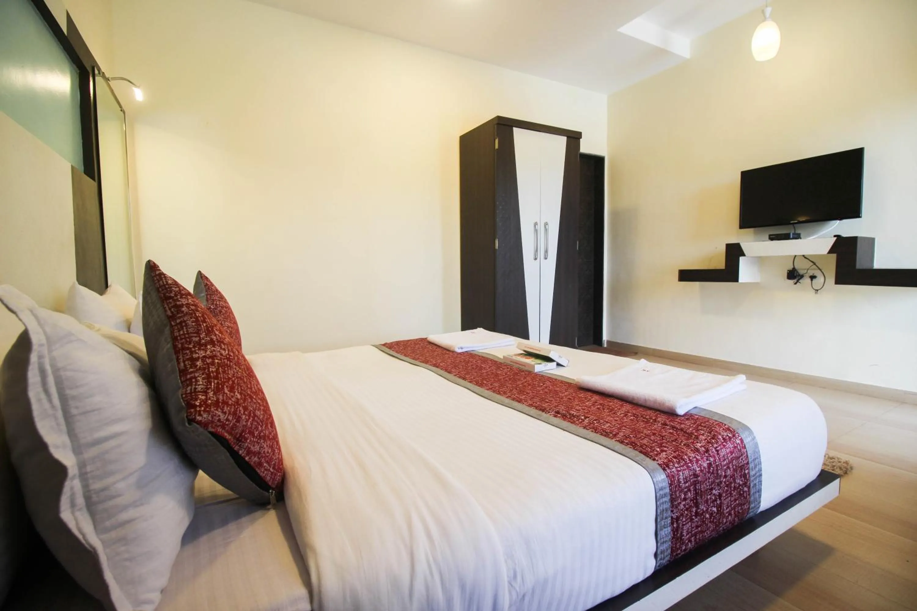 Bedroom, Bed in SHARDUL HERITAGE THE RESORT