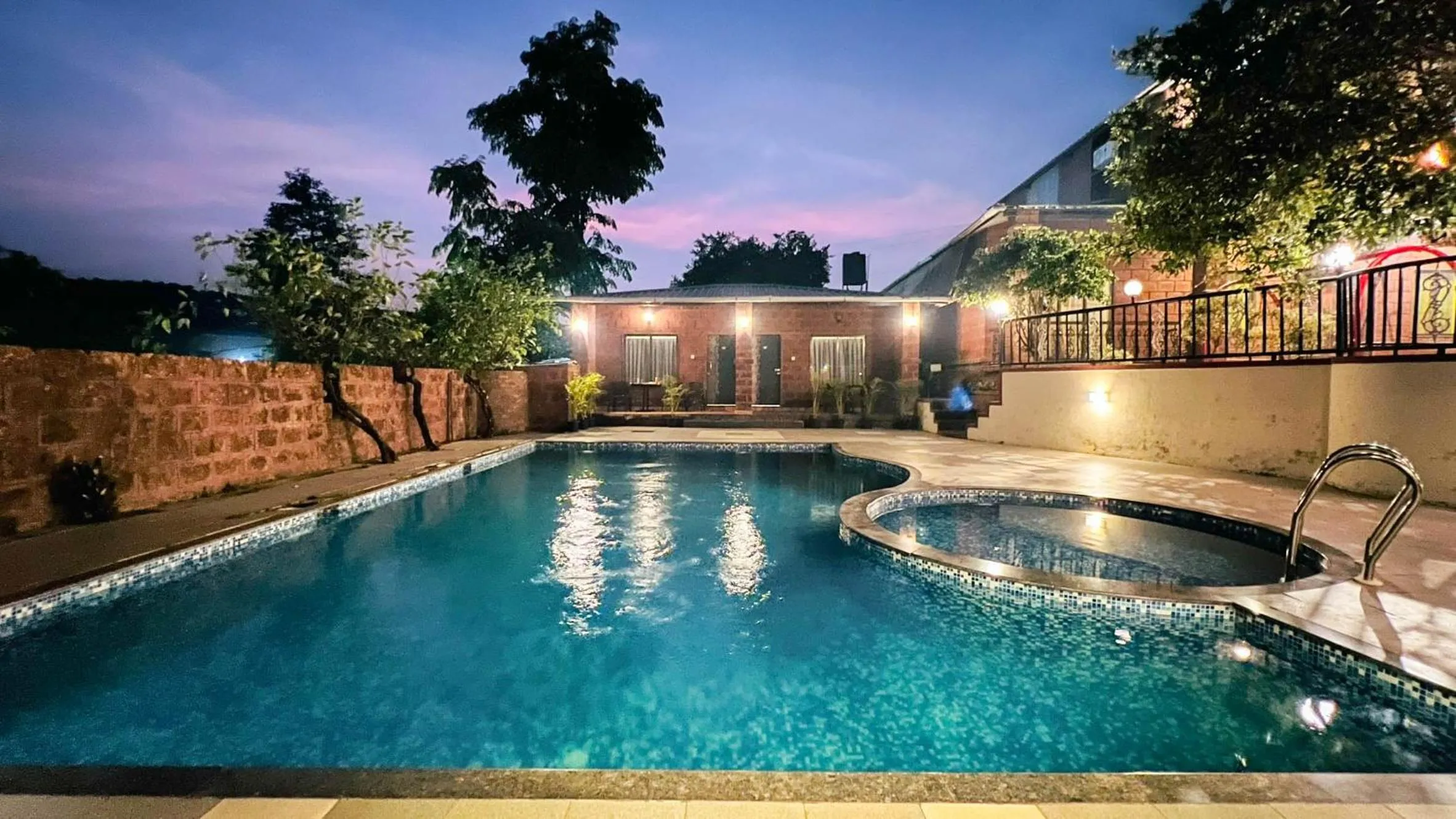 Swimming pool in SHARDUL HERITAGE THE RESORT