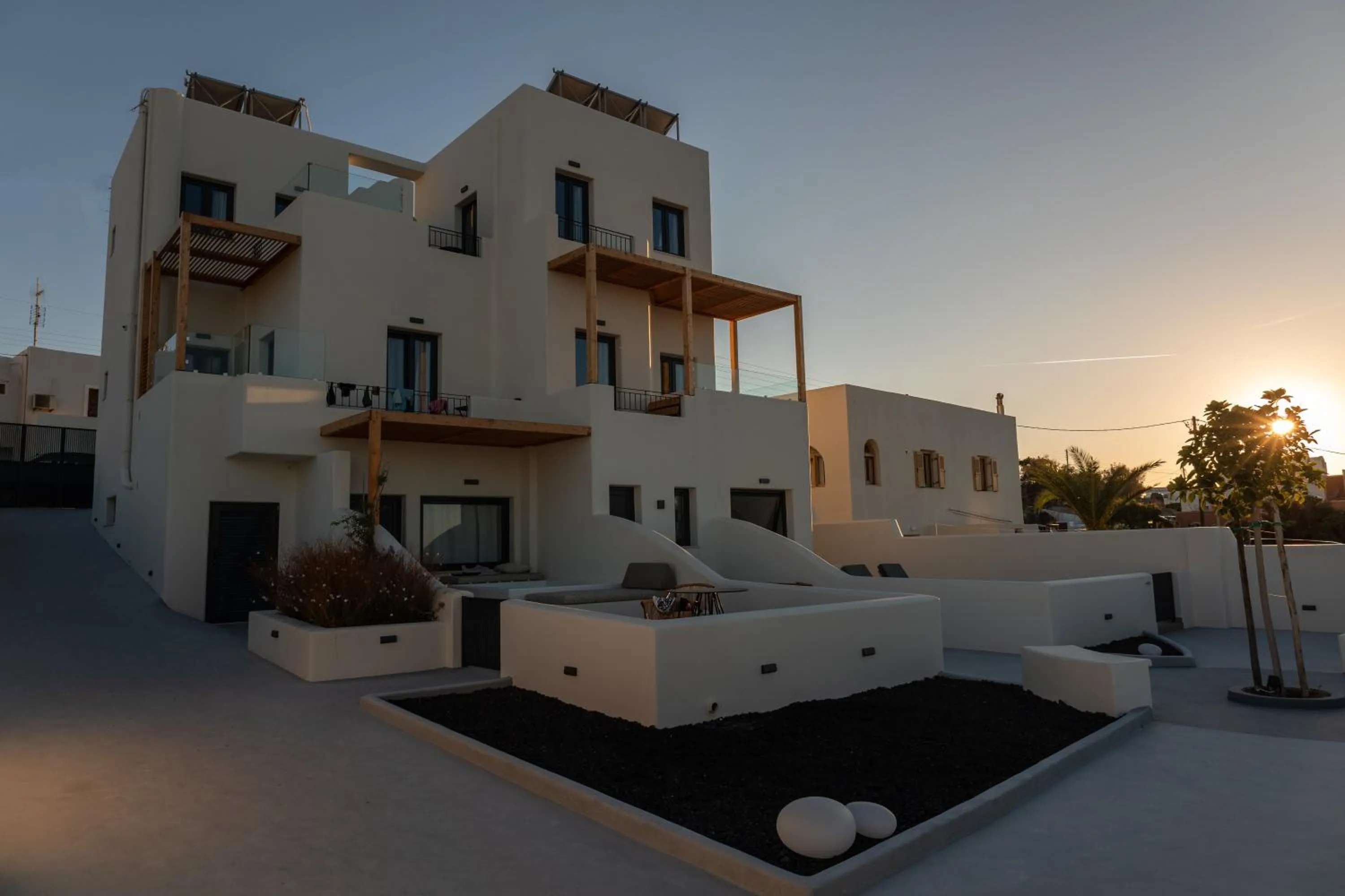 Property building in North Wind Luxury Suites