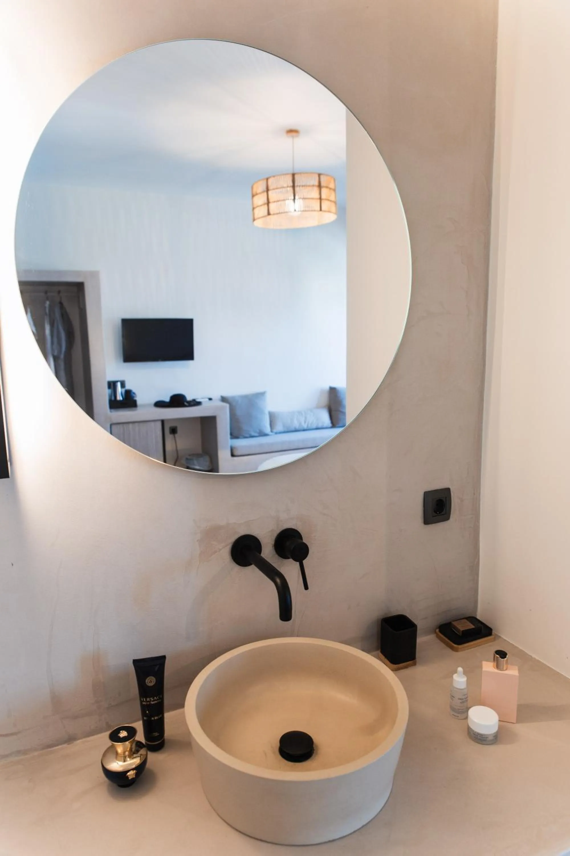 Bathroom in North Wind Luxury Suites