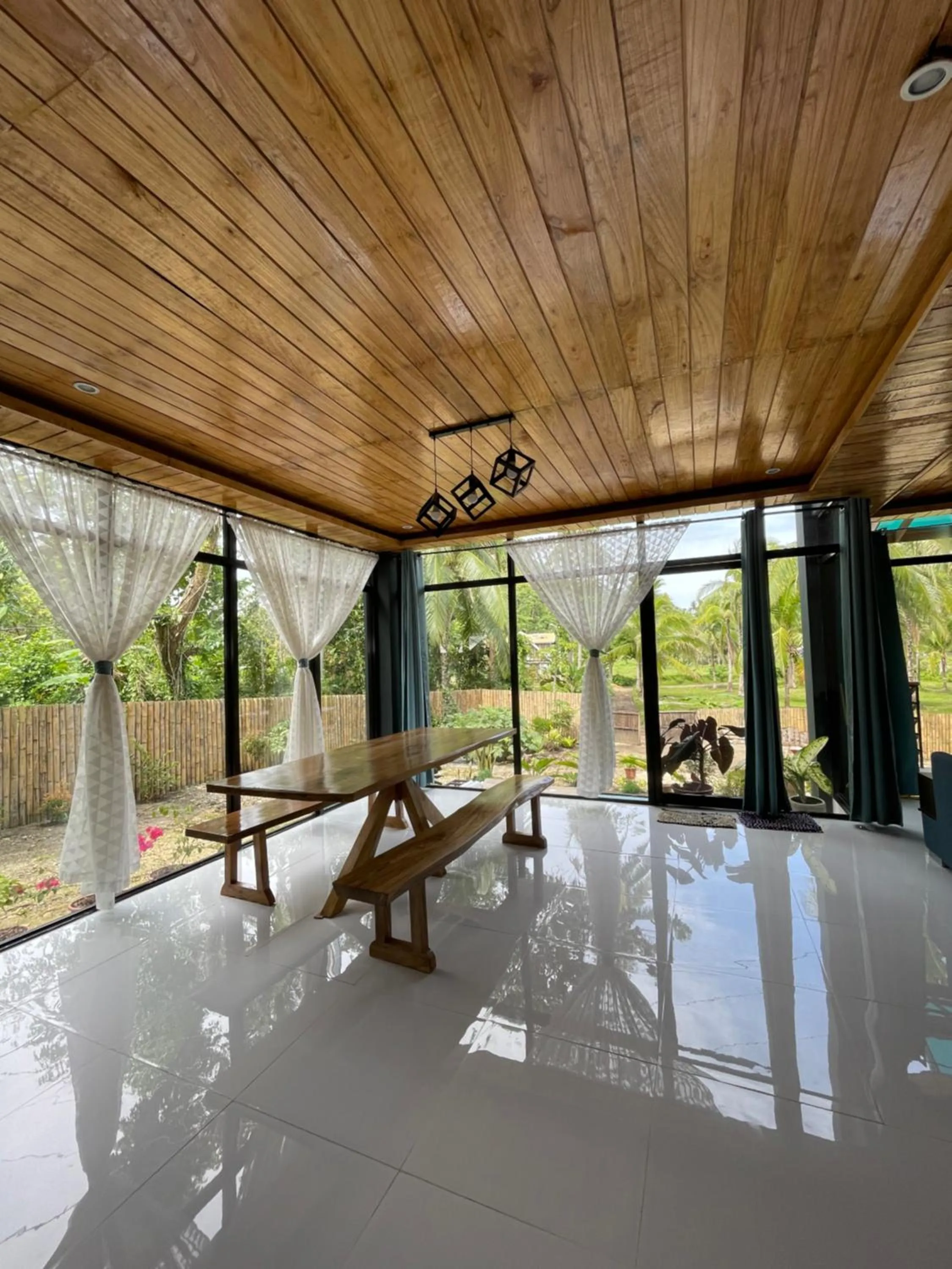 CASA AGUELO Chocolate Hills